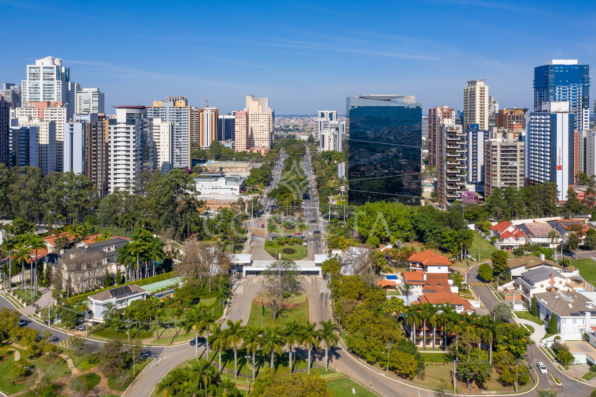 Casa à venda com 4 quartos, 500m² - Foto 30