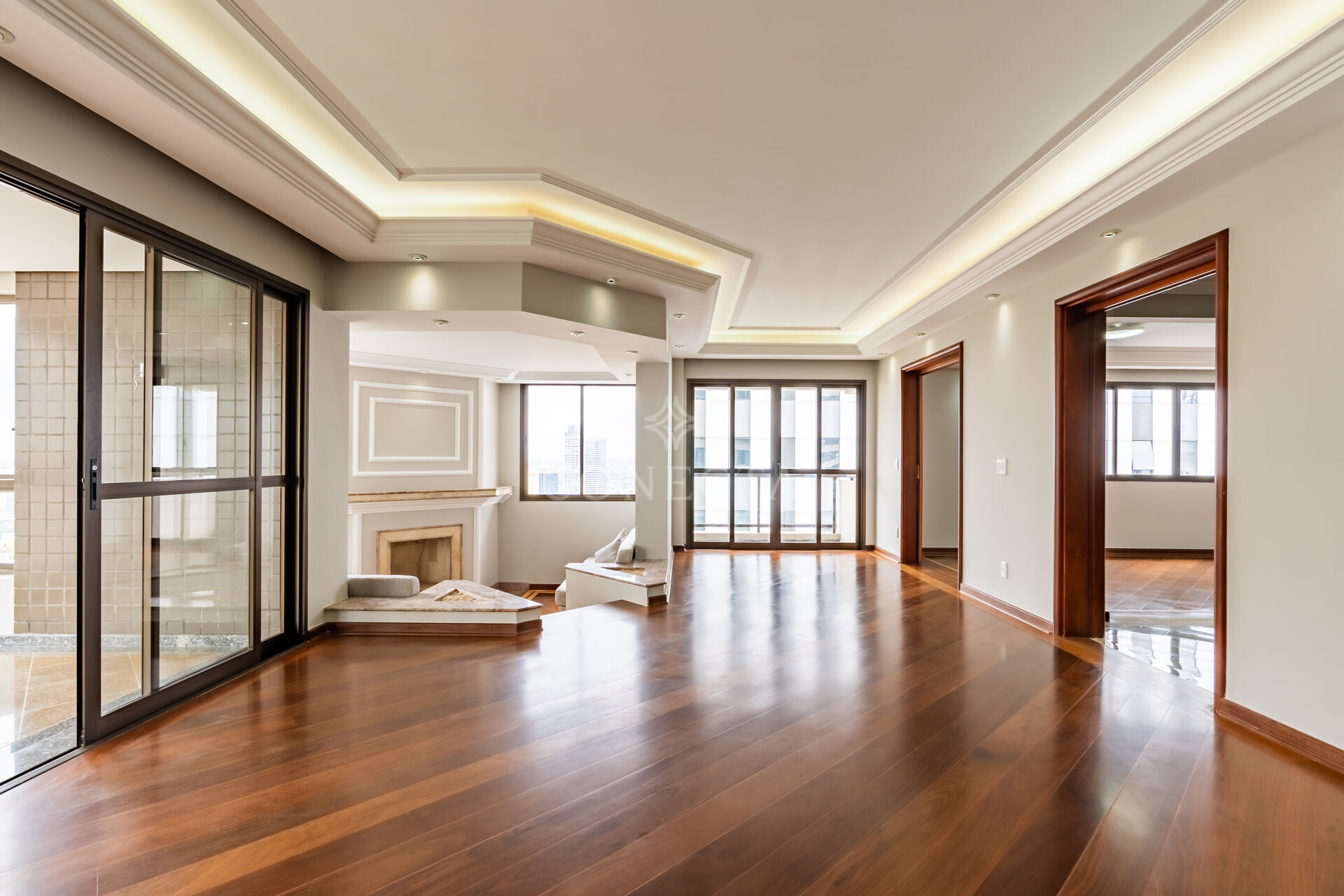 Apartamento, 4 quartos, 287 m² - Foto 1