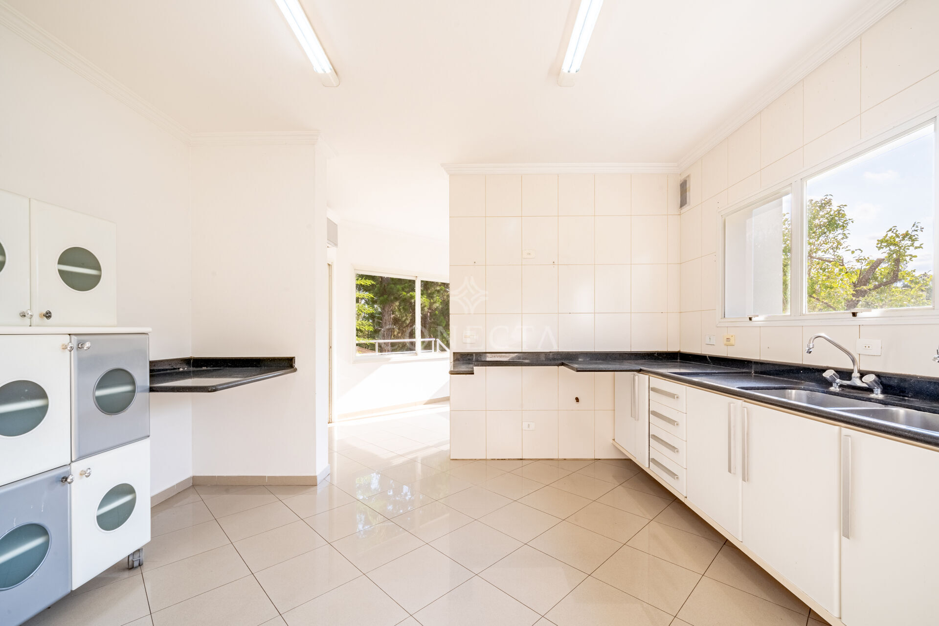 Casa à venda com 5 quartos, 598m² - Foto 16