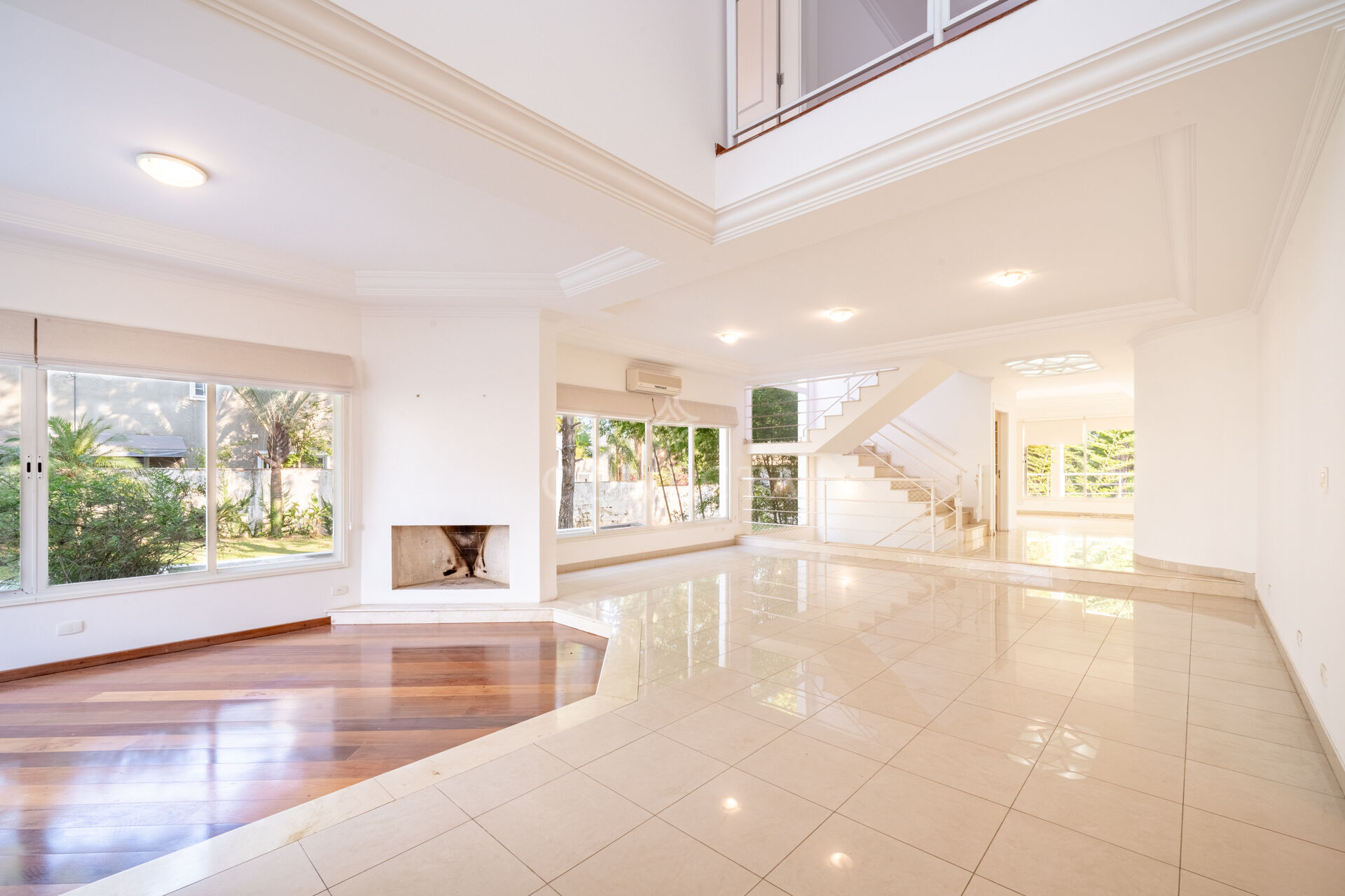 Casa à venda com 5 quartos, 598m² - Foto 4