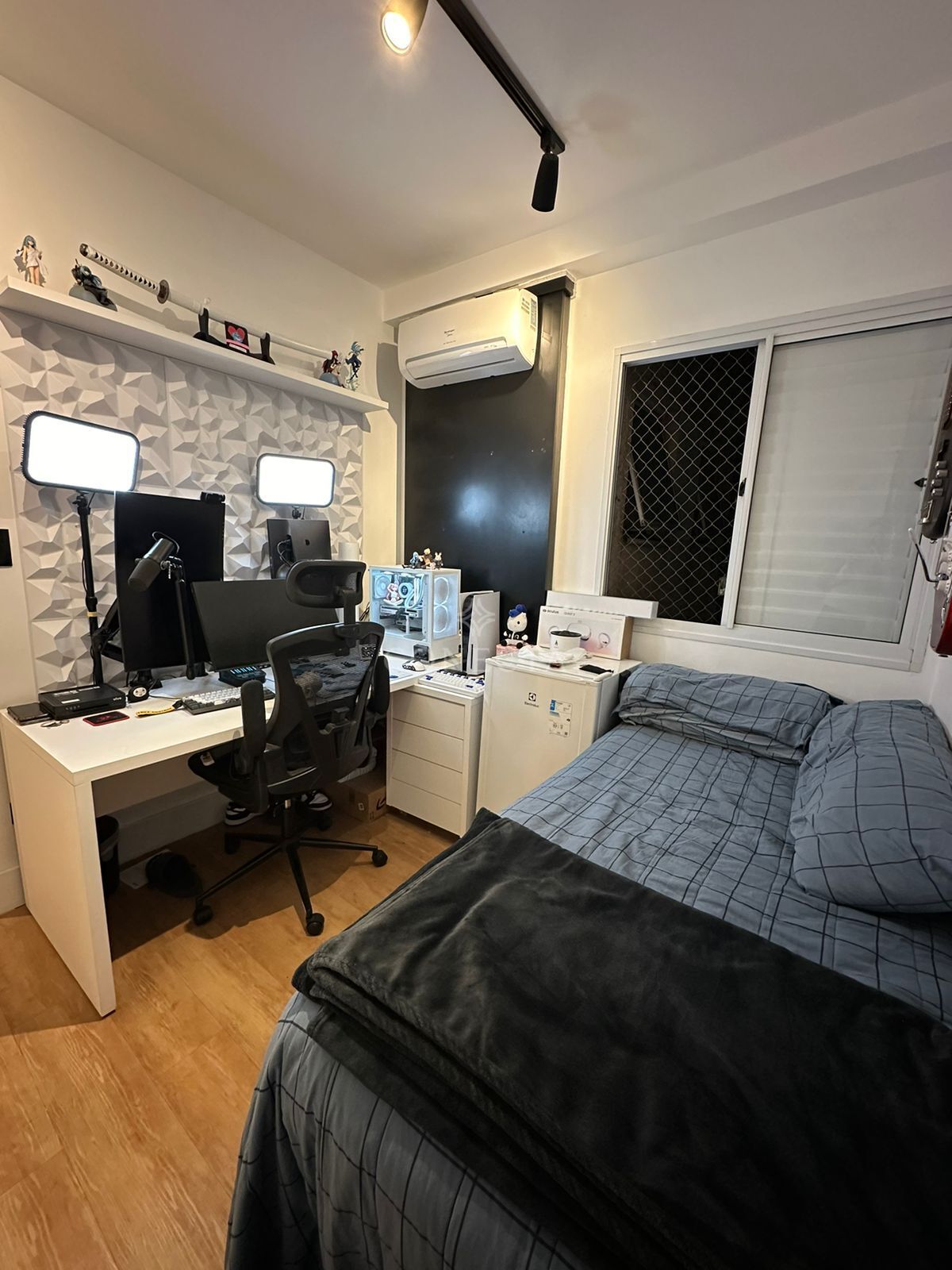 Apartamento à venda com 3 quartos, 91m² - Foto 12