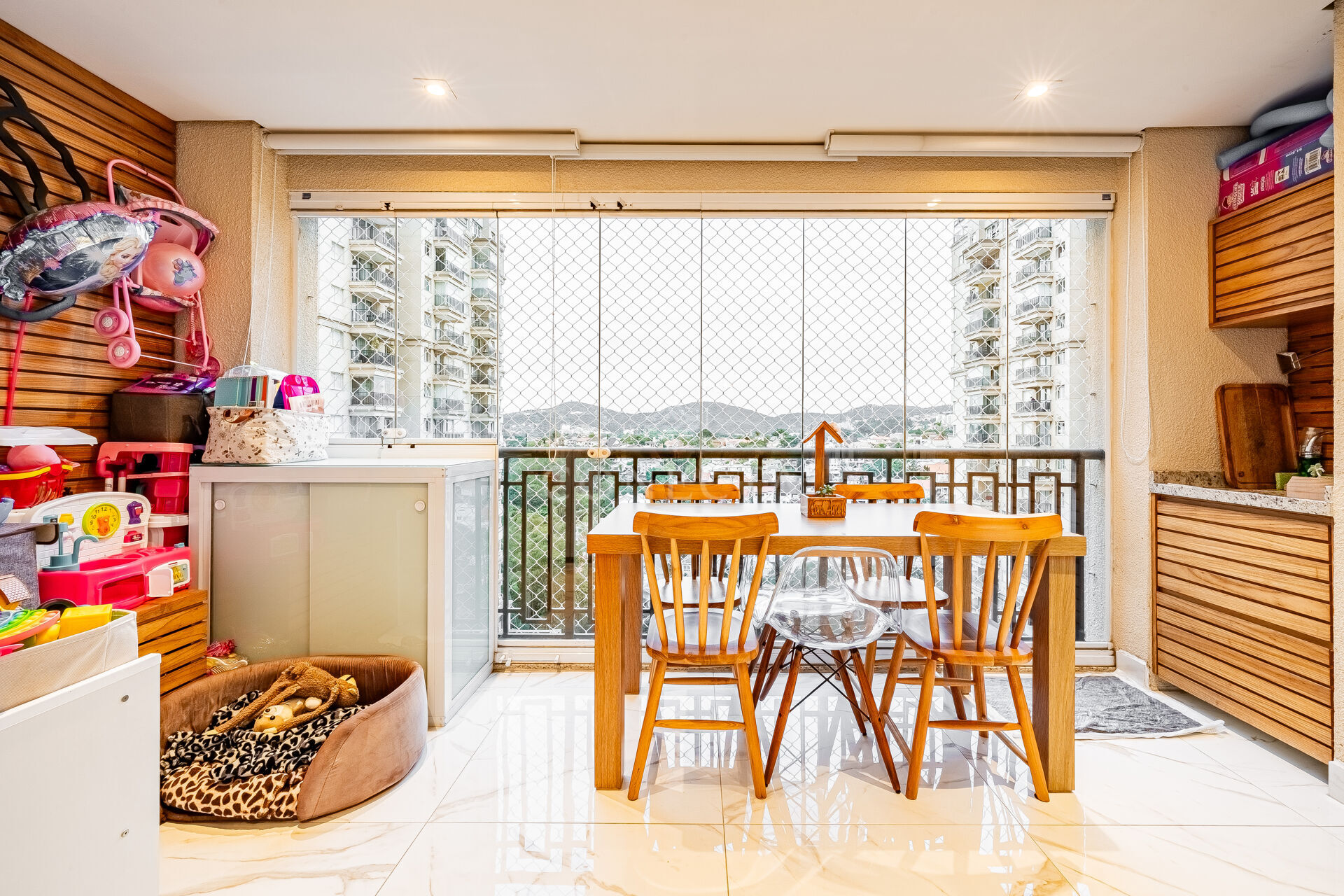 Apartamento à venda com 3 quartos, 107m² - Foto 5