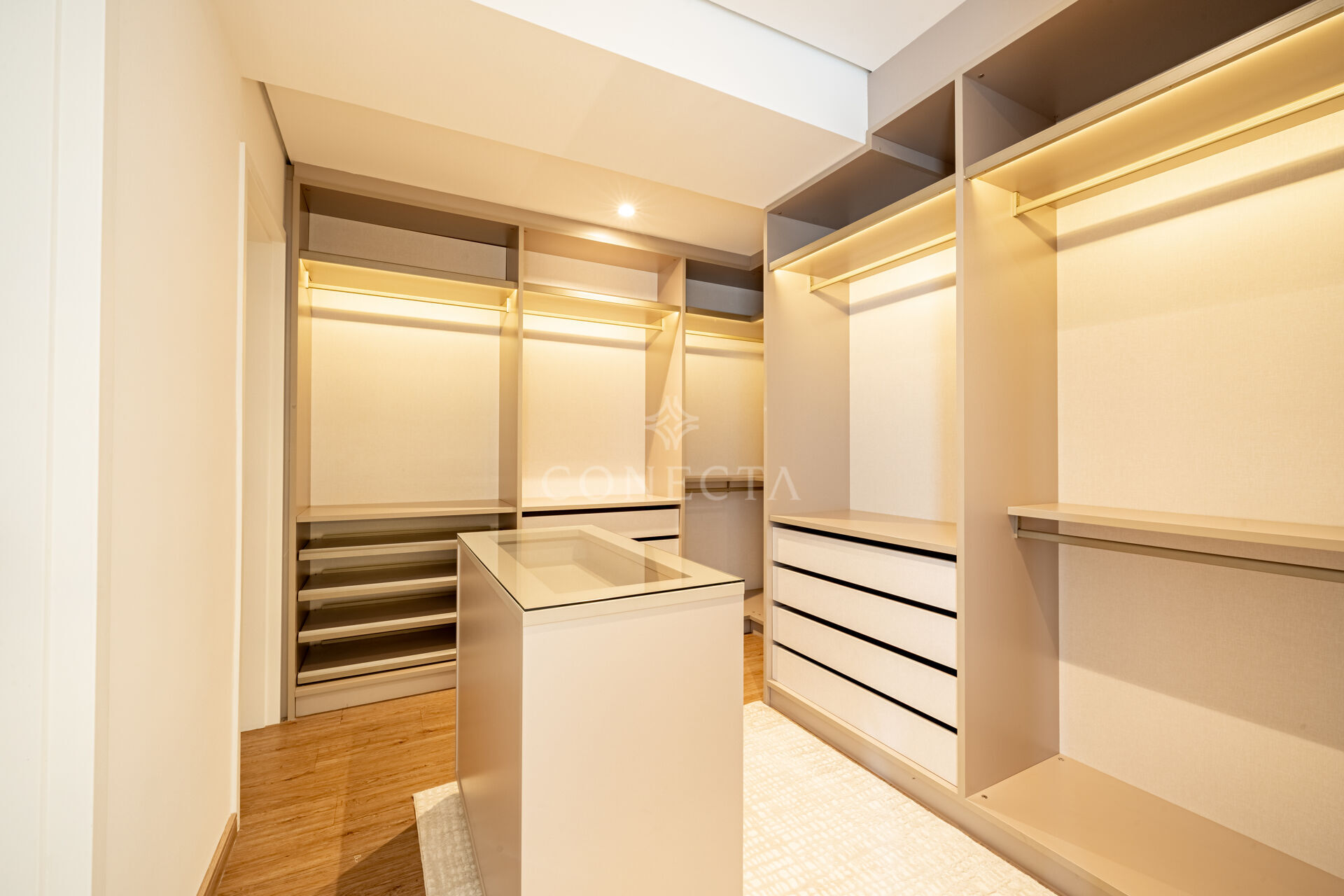 Apartamento, 3 quartos, 228 m² - Foto 32