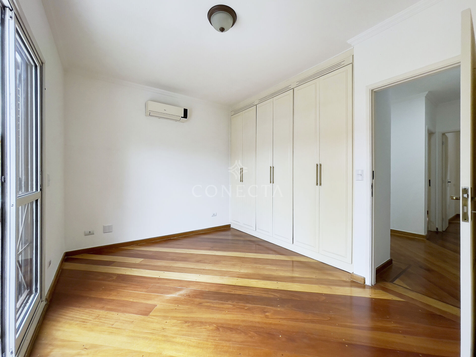 Casa à venda com 3 quartos, 180m² - Foto 17