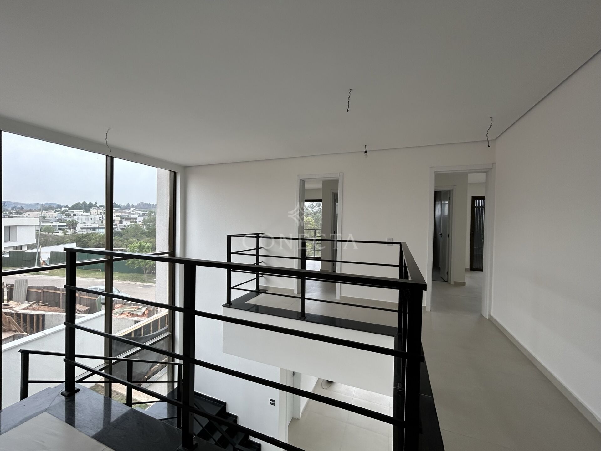 Casa à venda com 4 quartos, 362m² - Foto 11