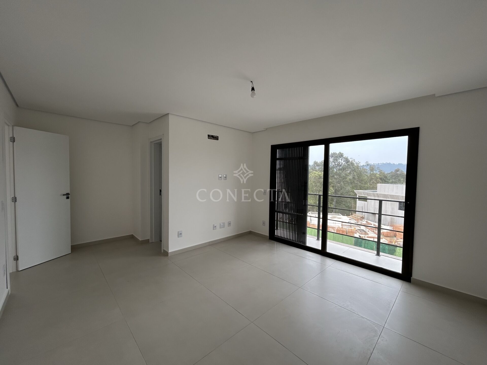 Casa à venda com 4 quartos, 362m² - Foto 12