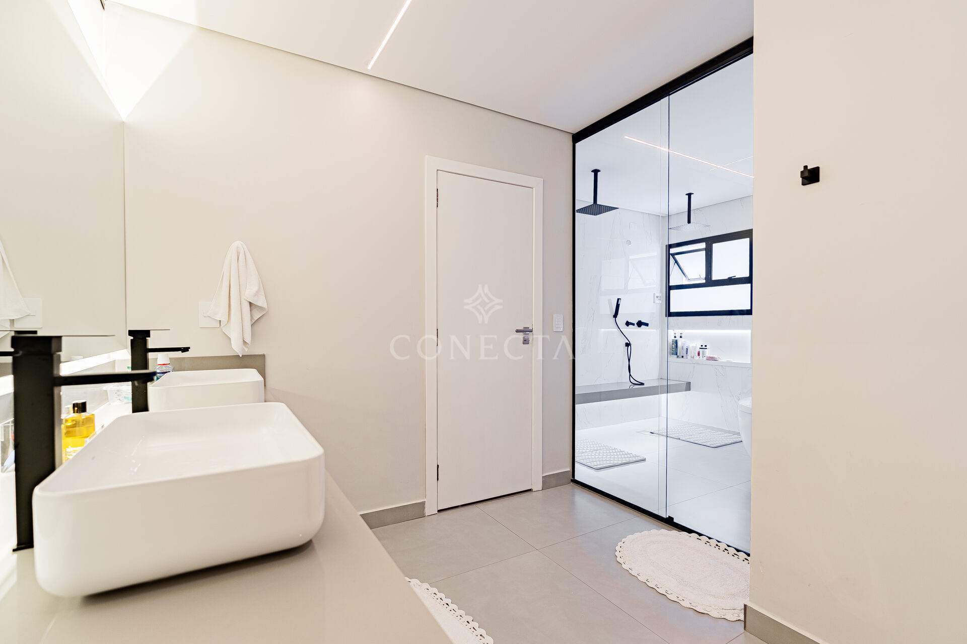 Casa para alugar com 4 quartos, 564m² - Foto 41