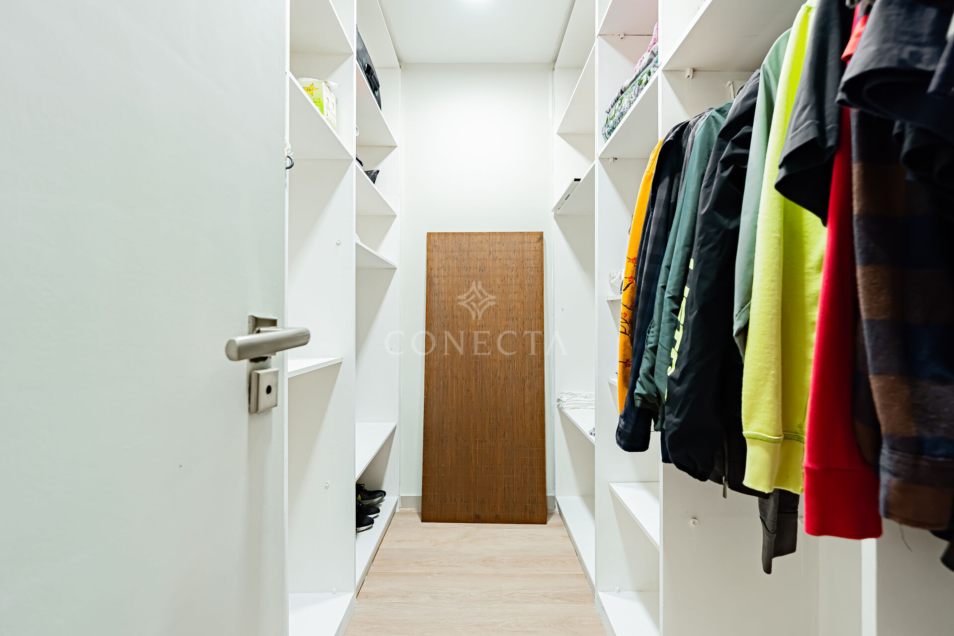 Casa para alugar com 4 quartos, 564m² - Foto 44