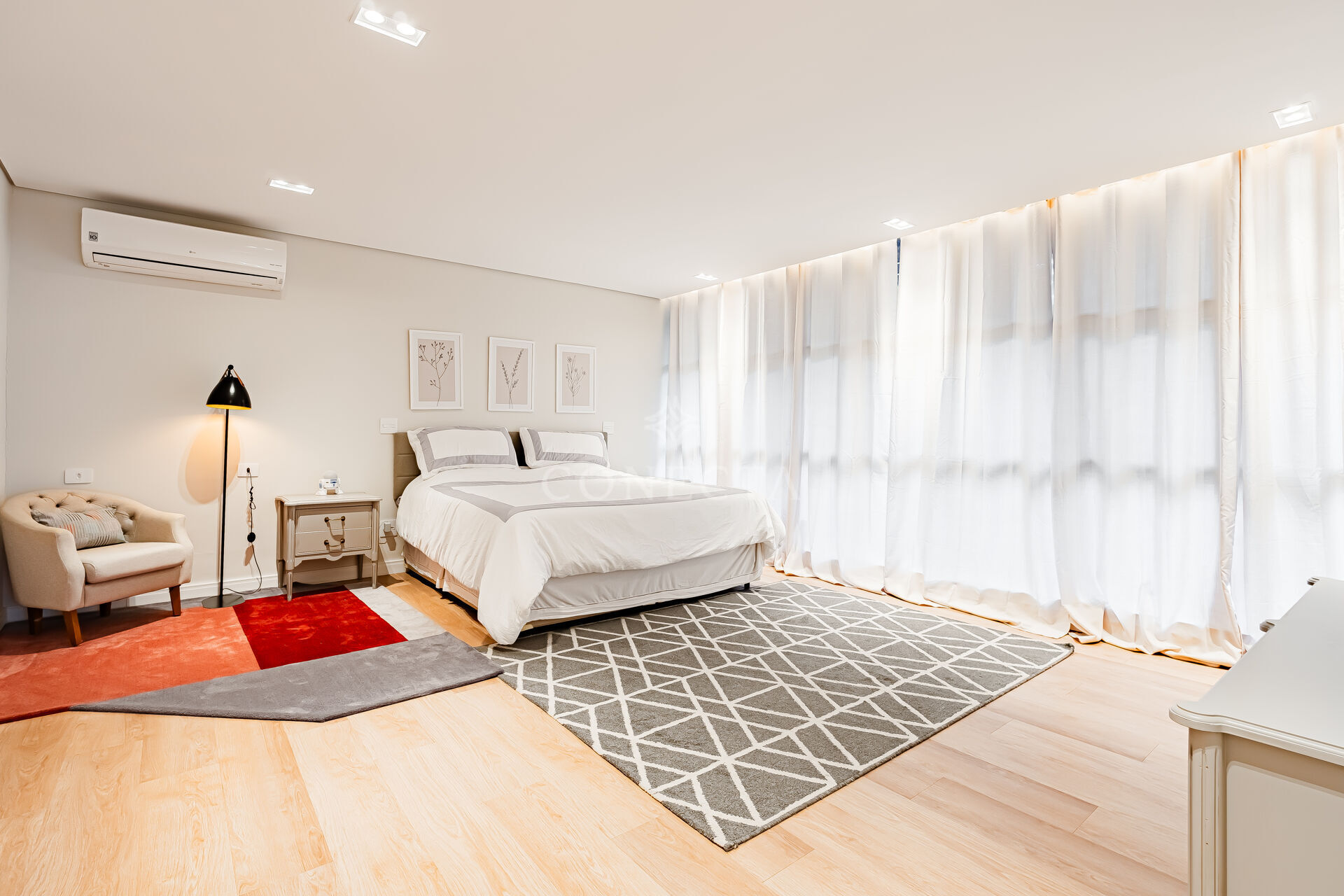 Casa para alugar com 4 quartos, 564m² - Foto 34