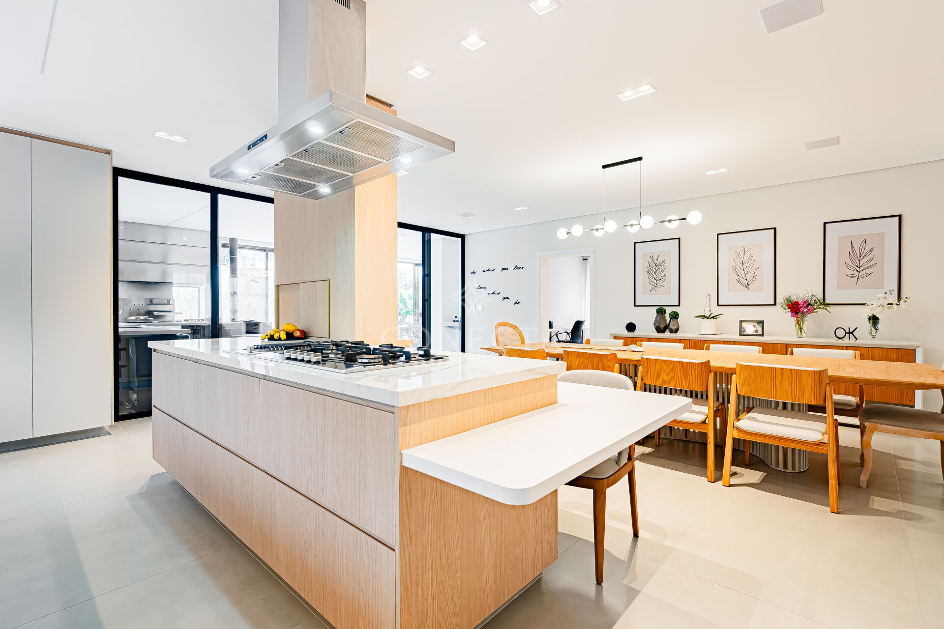 Casa para alugar com 4 quartos, 564m² - Foto 19