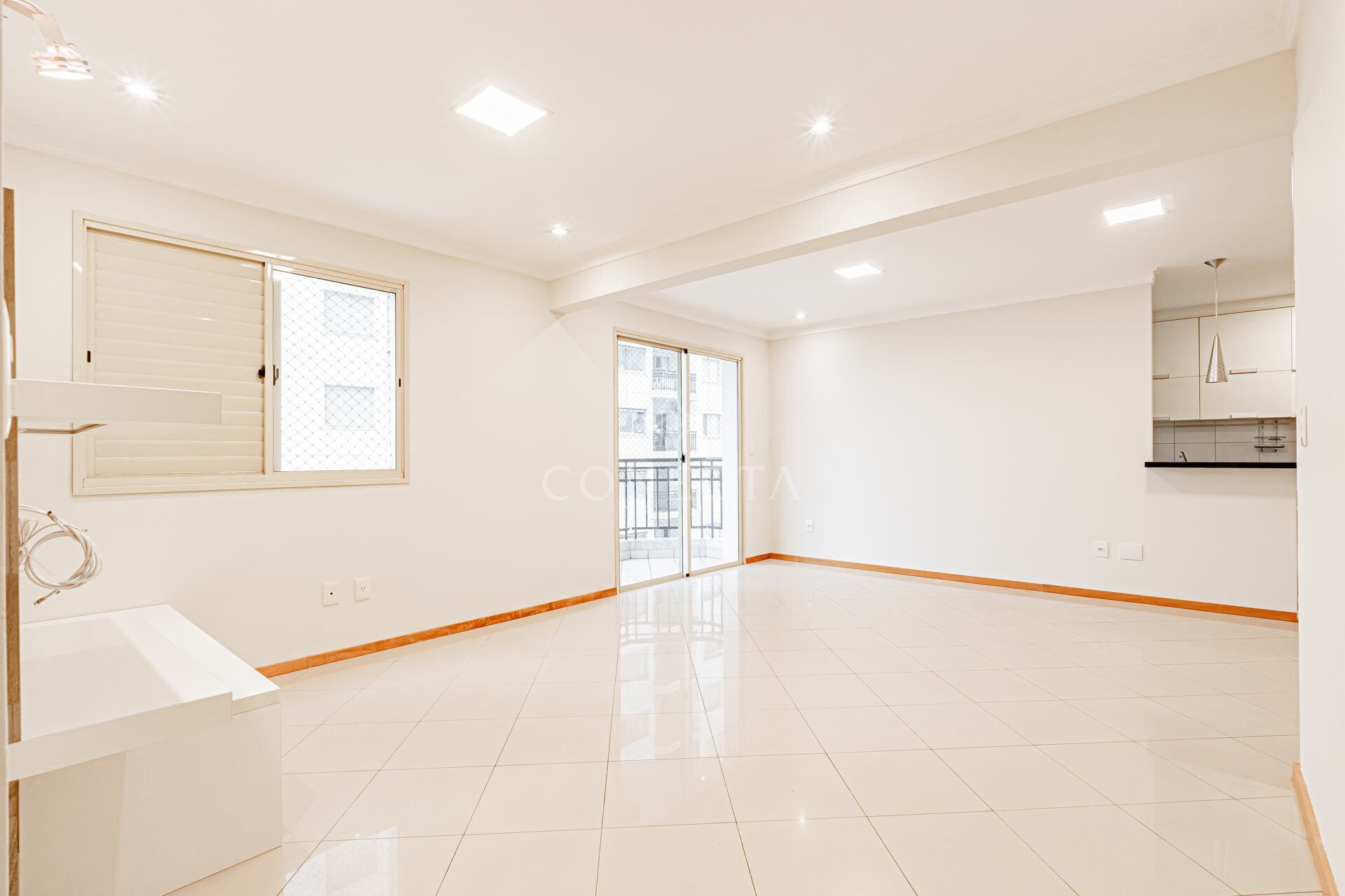 Apartamento à venda com 2 quartos, 90m² - Foto 4