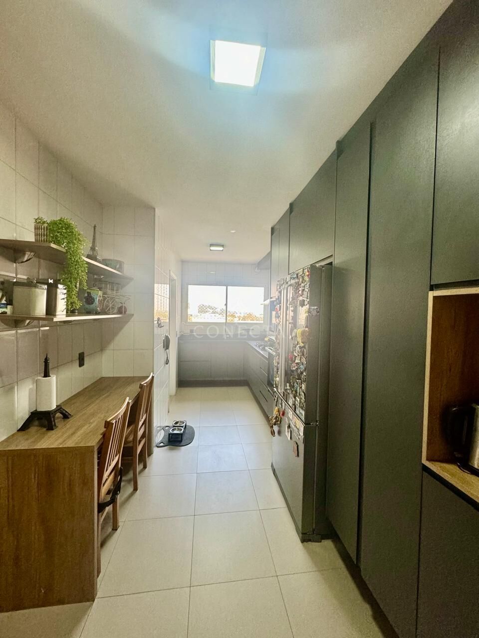 Apartamento para alugar com 3 quartos, 170m² - Foto 13