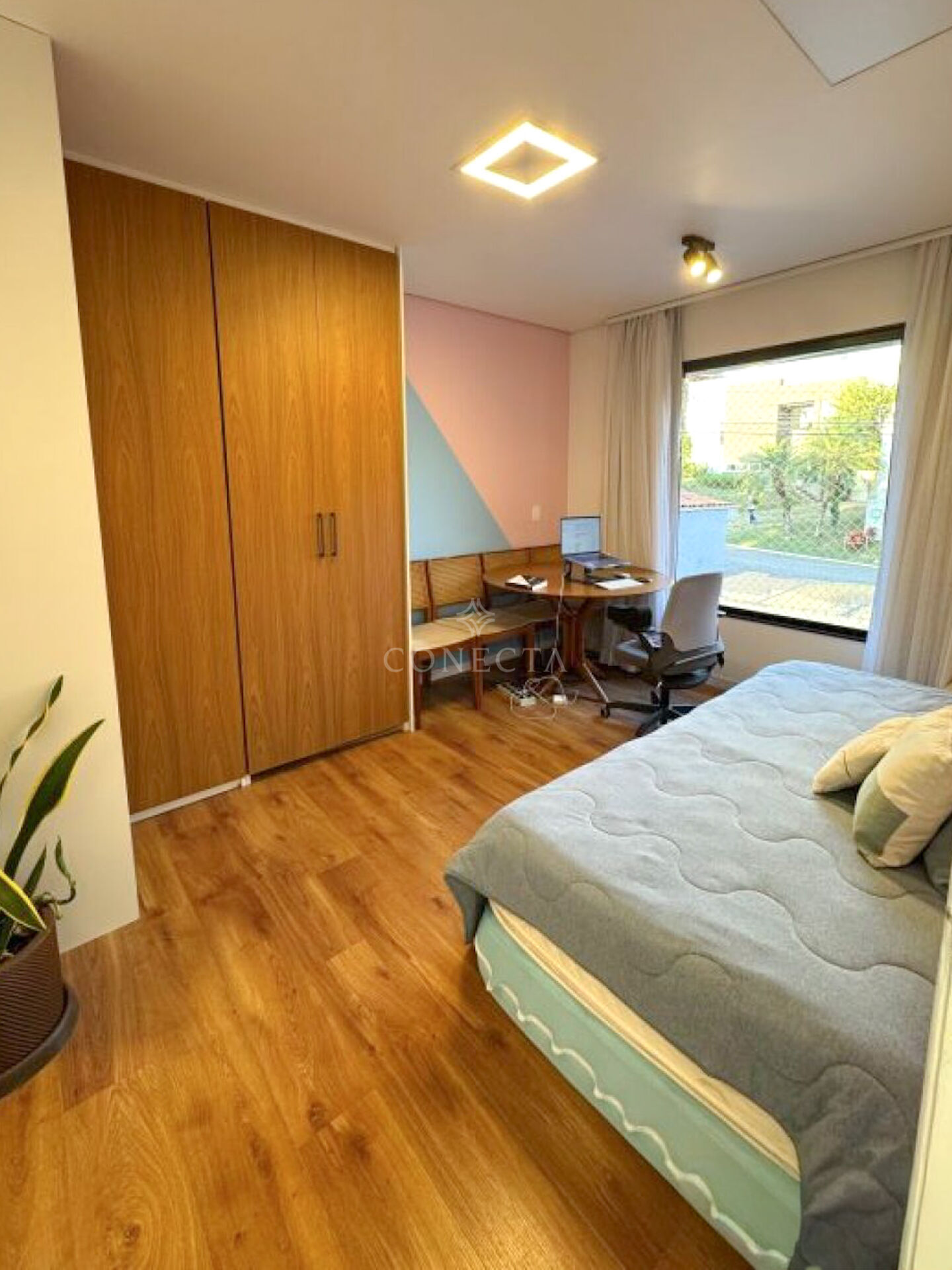Casa, 4 quartos, 270 m² - Foto 9