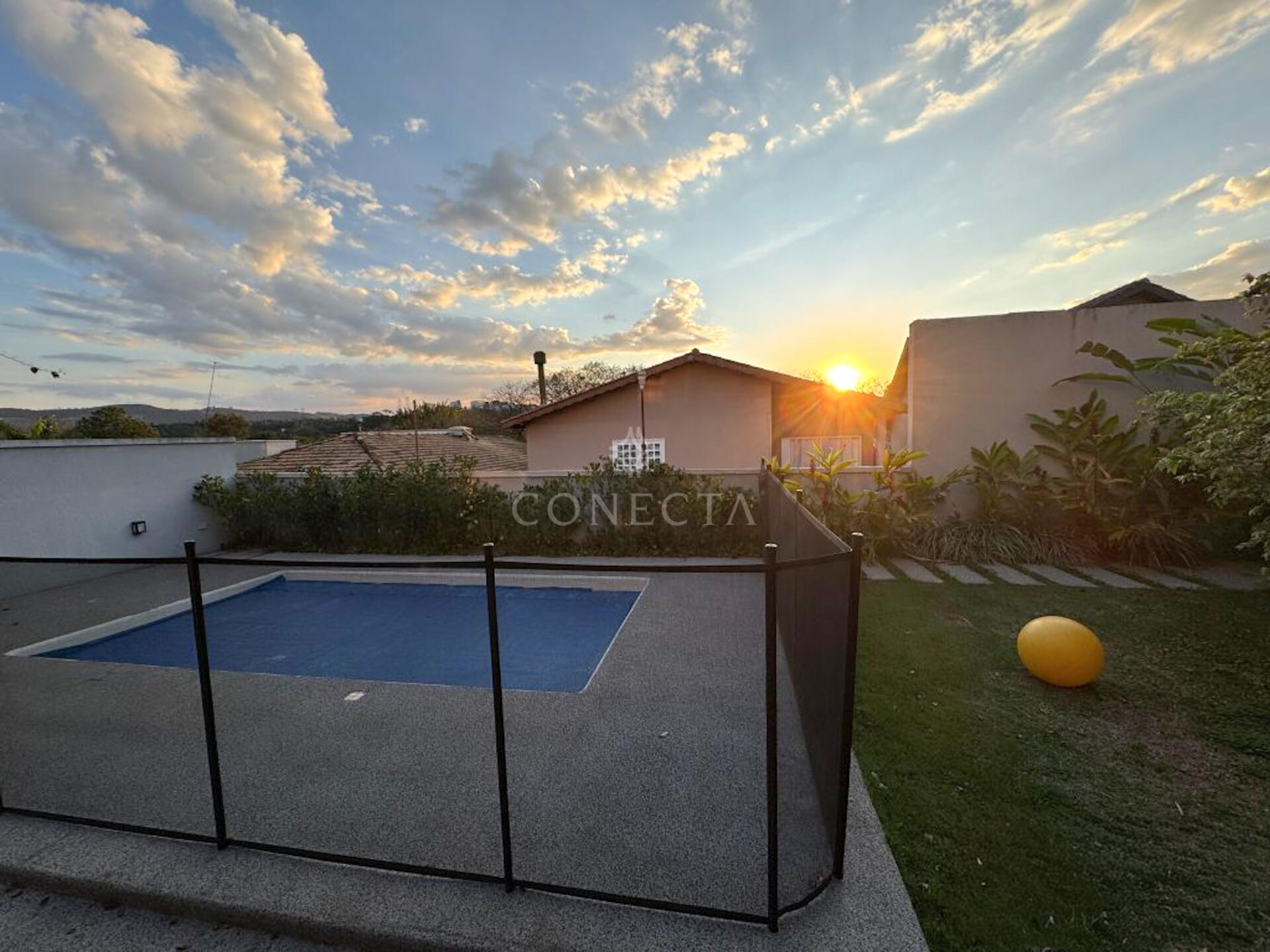 Casa, 4 quartos, 270 m² - Foto 6
