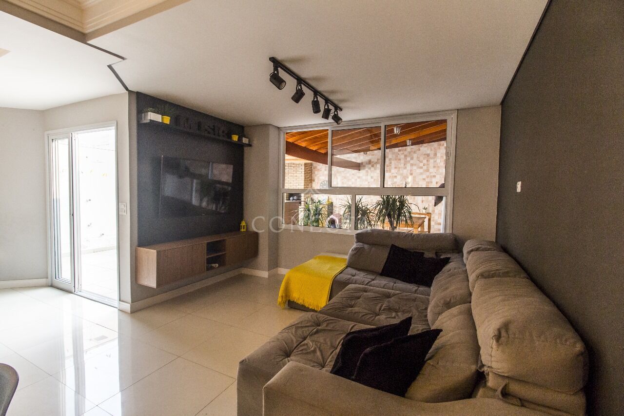 Casa à venda com 4 quartos, 170m² - Foto 7