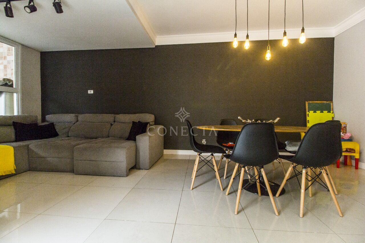 Casa à venda com 4 quartos, 170m² - Foto 10