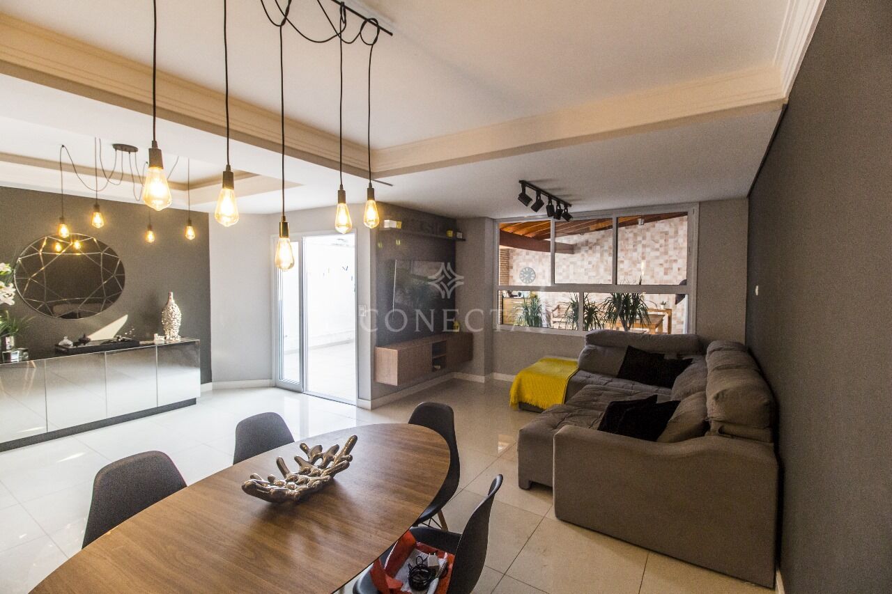 Casa à venda com 4 quartos, 170m² - Foto 8