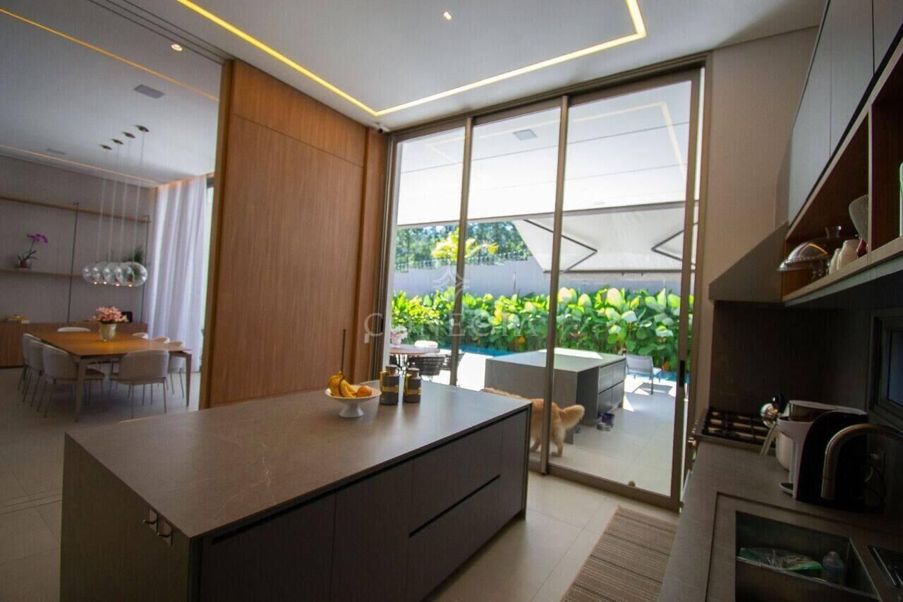 Casa à venda com 4 quartos, 822m² - Foto 16