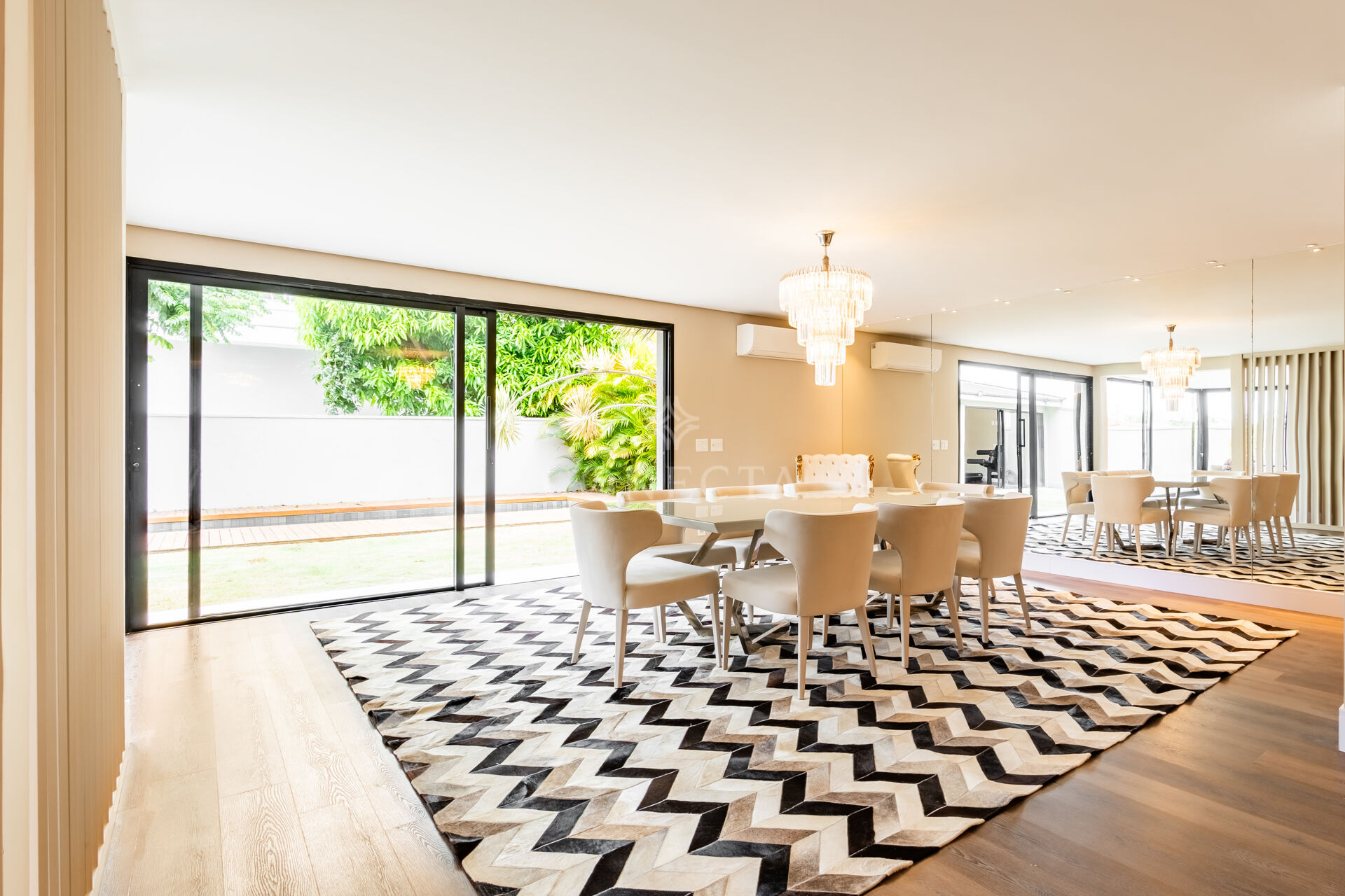 Casa, 5 quartos, 350 m² - Foto 6