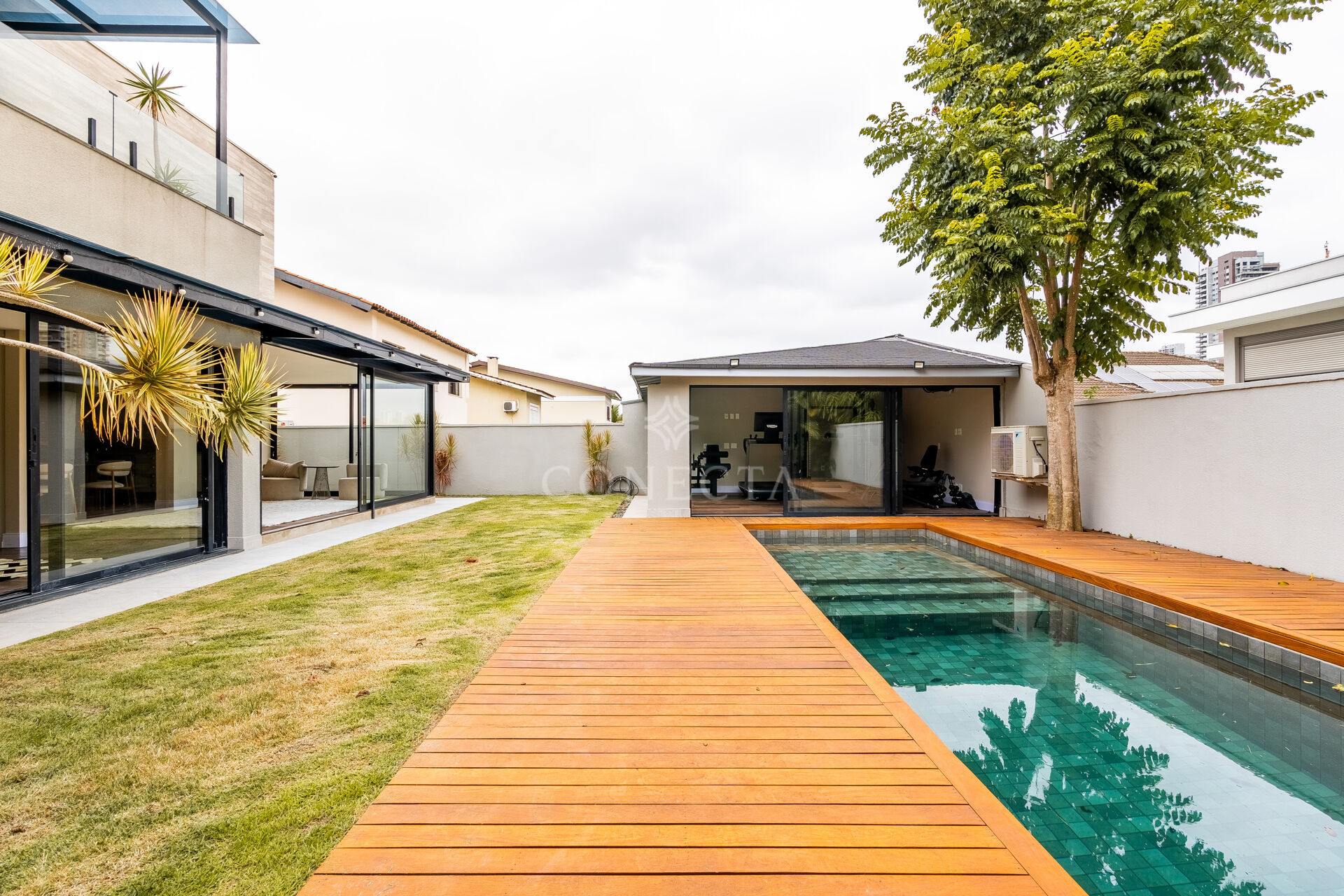 Casa, 5 quartos, 350 m² - Foto 24