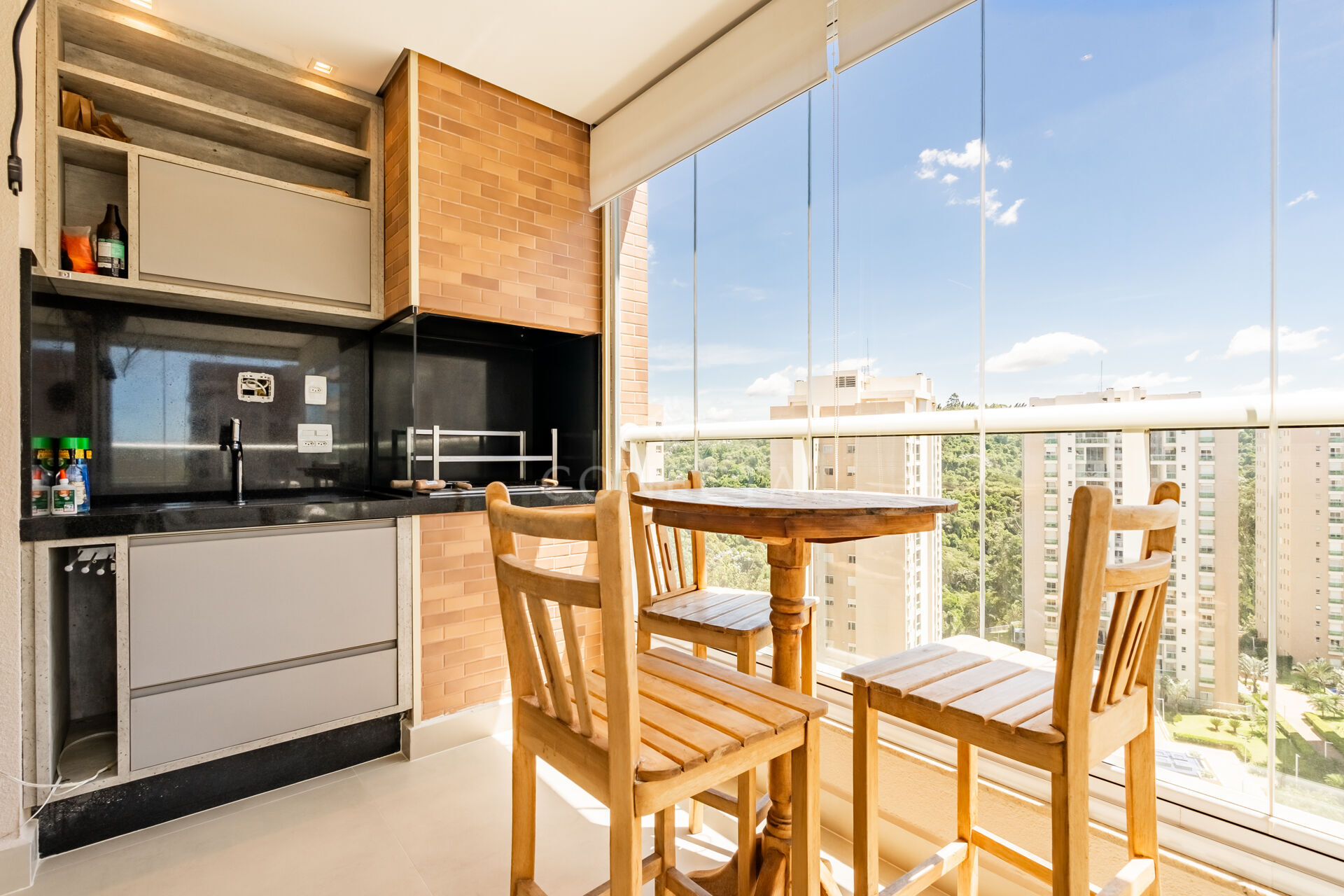 Apartamento, 3 quartos, 136 m² - Foto 2