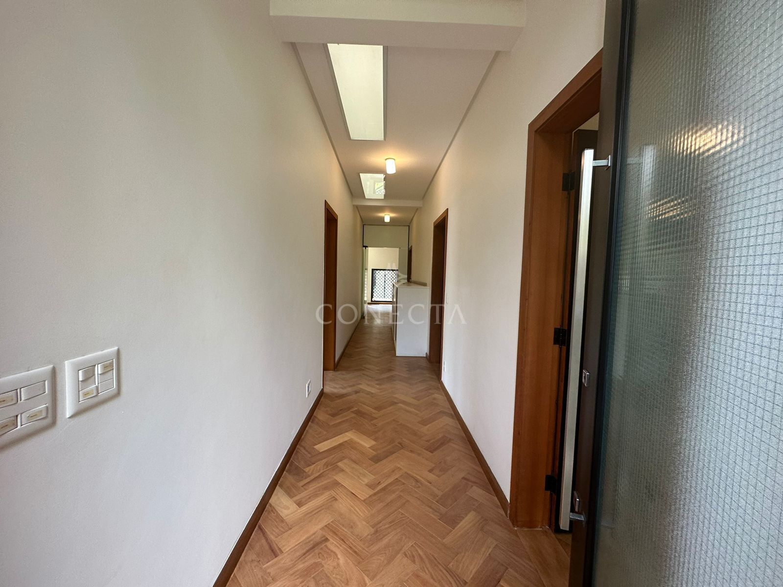 Casa à venda com 3 quartos, 258m² - Foto 11