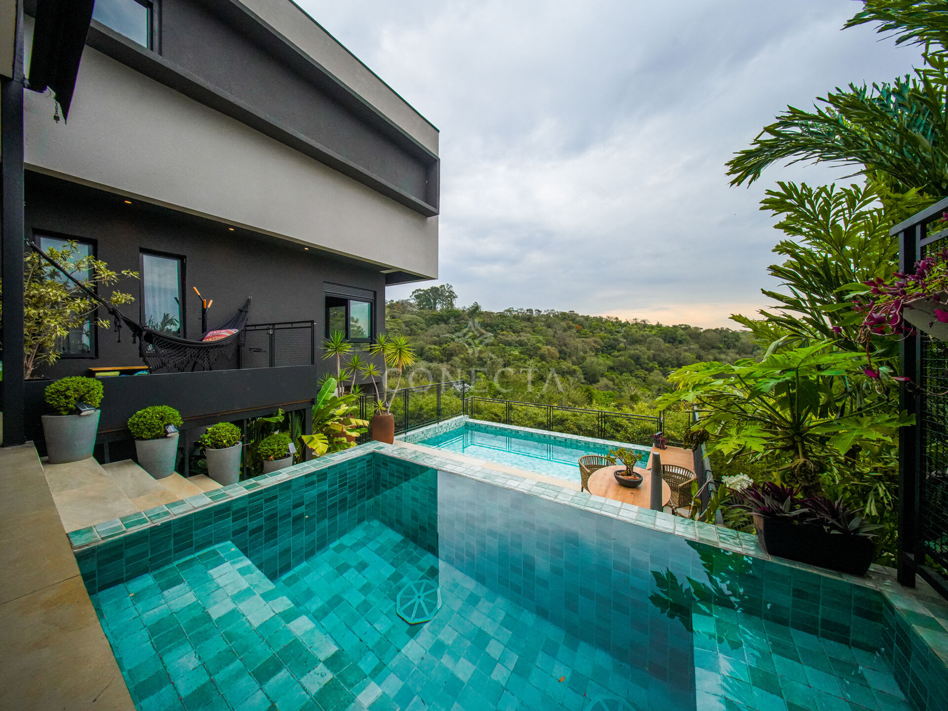 Casa, 4 quartos, 477 m² - Foto 1
