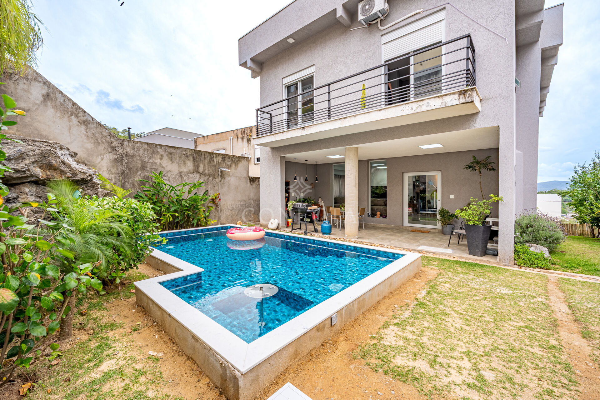 Casa, 4 quartos, 385 m² - Foto 2