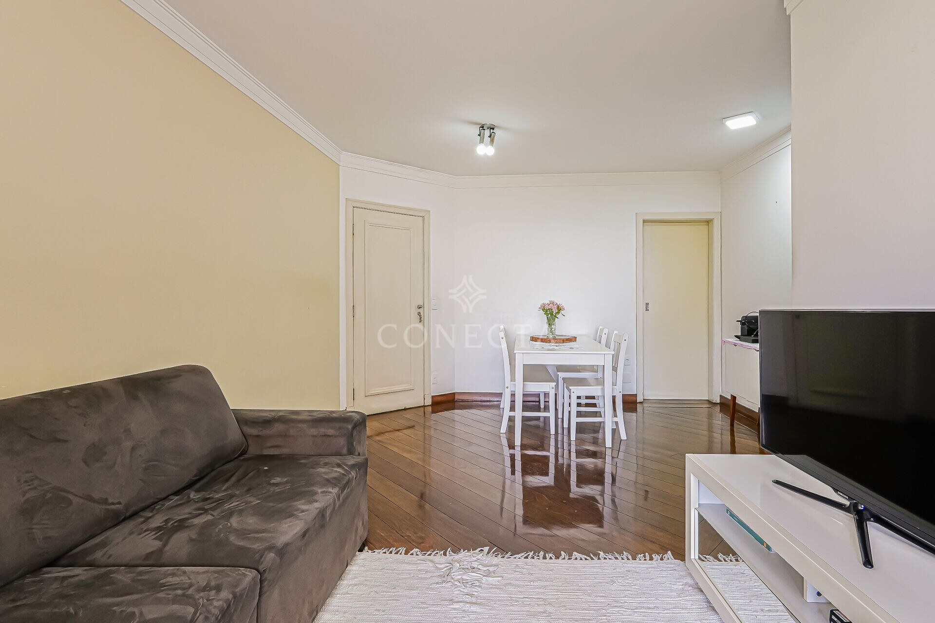 Apartamento à venda com 3 quartos, 99m² - Foto 2