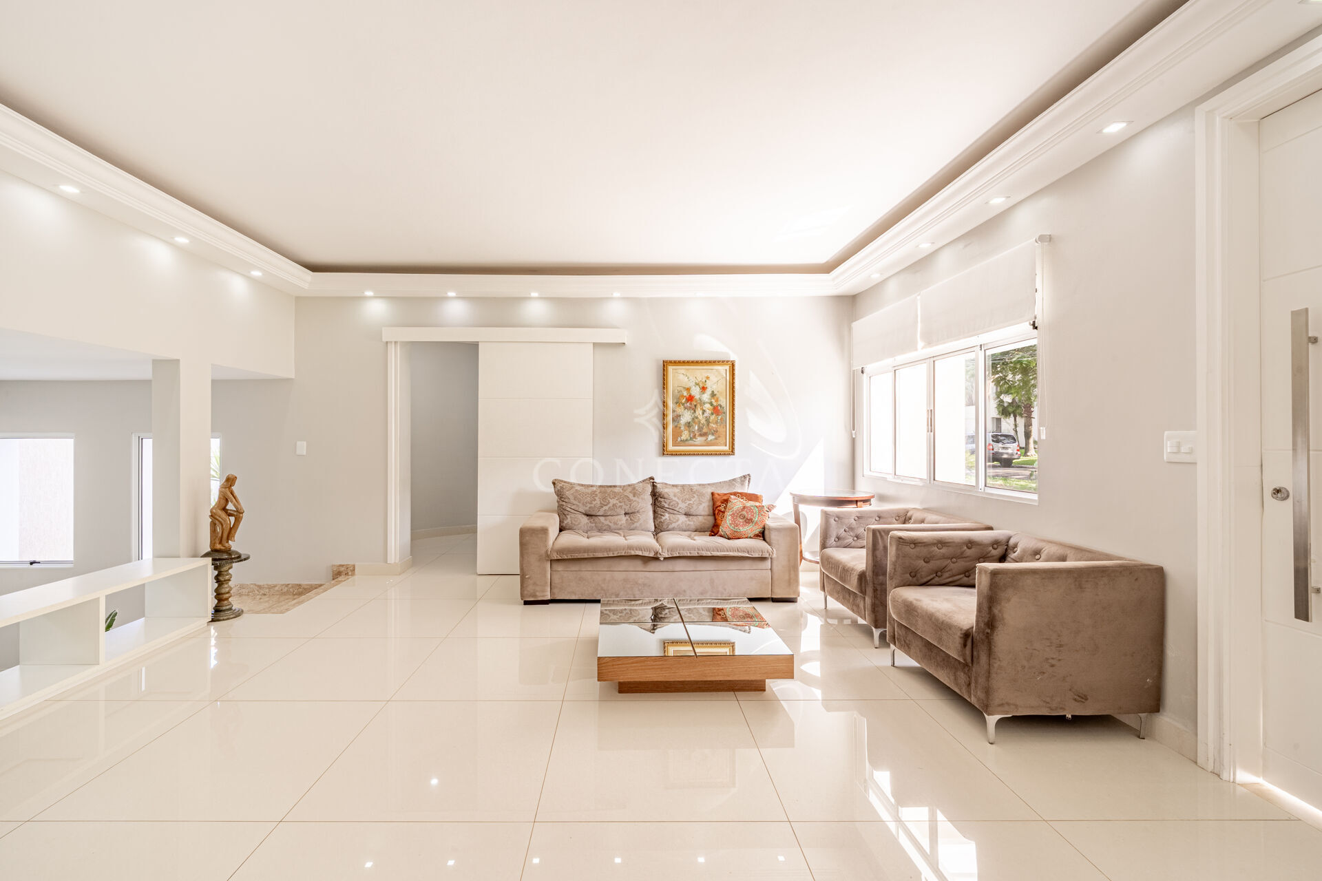 Casa para alugar com 4 quartos, 400m² - Foto 6
