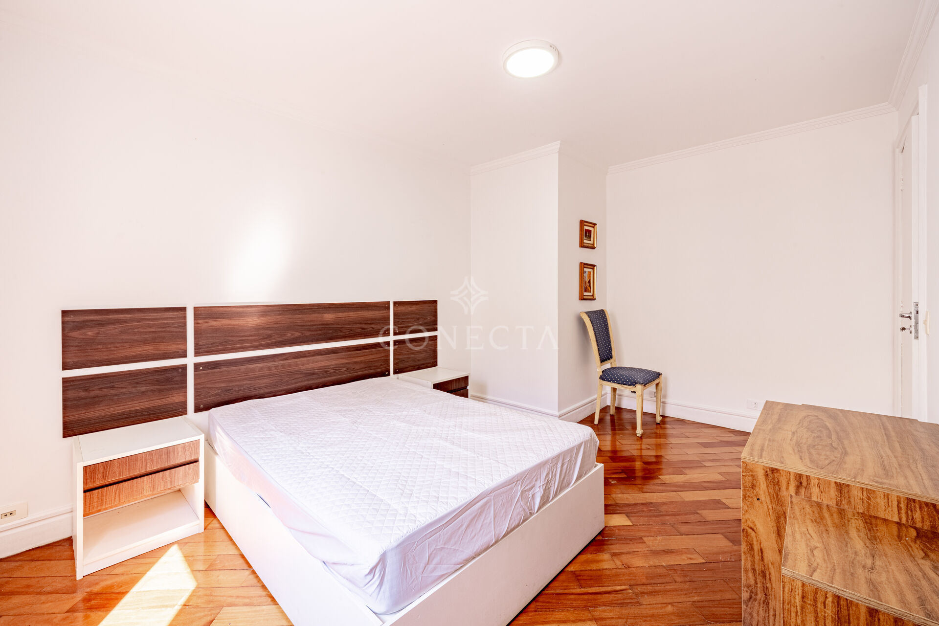 Casa para alugar com 4 quartos, 400m² - Foto 25