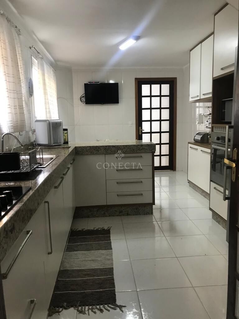 Casa à venda com 3 quartos, 280m² - Foto 5