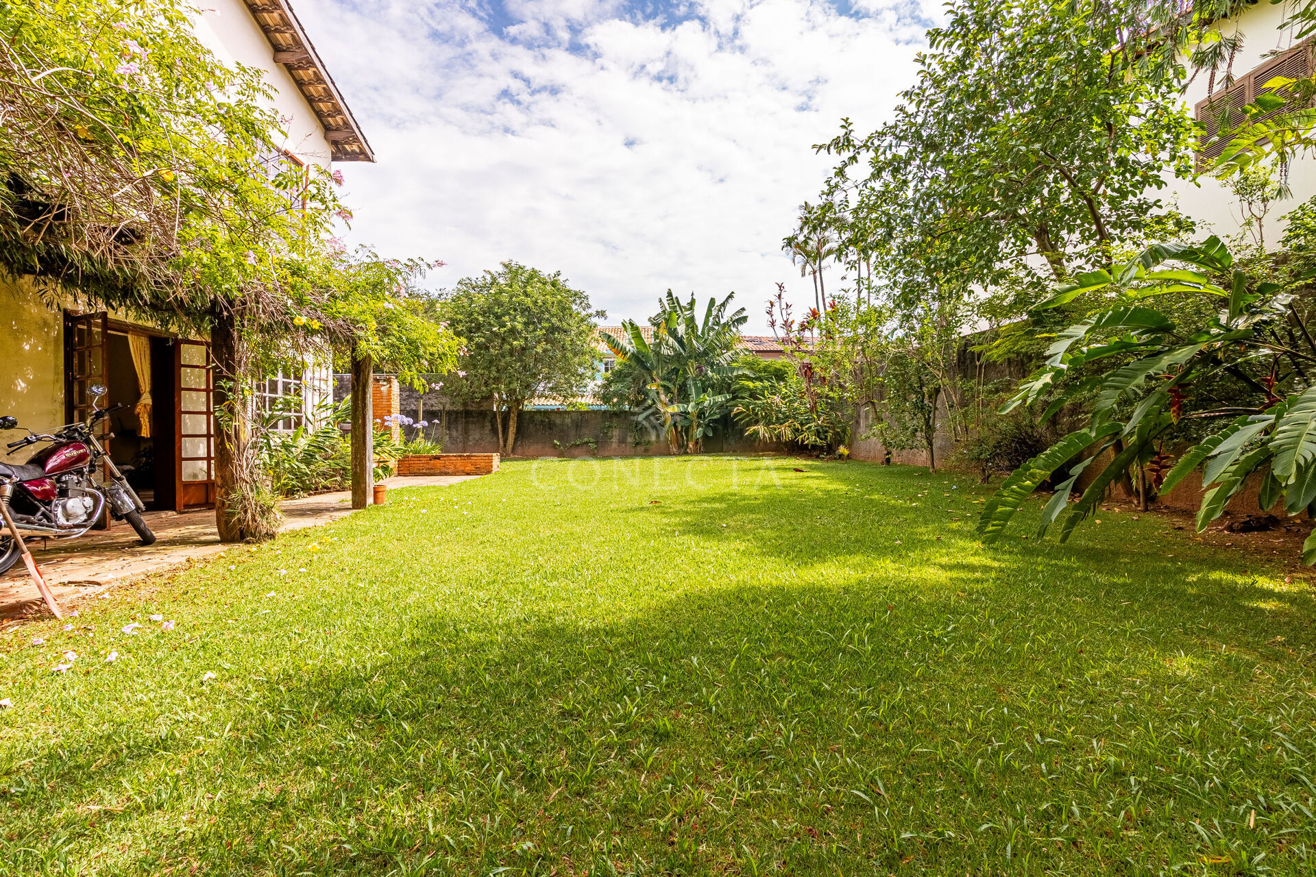 Casa, 4 quartos, 327 m² - Foto 4