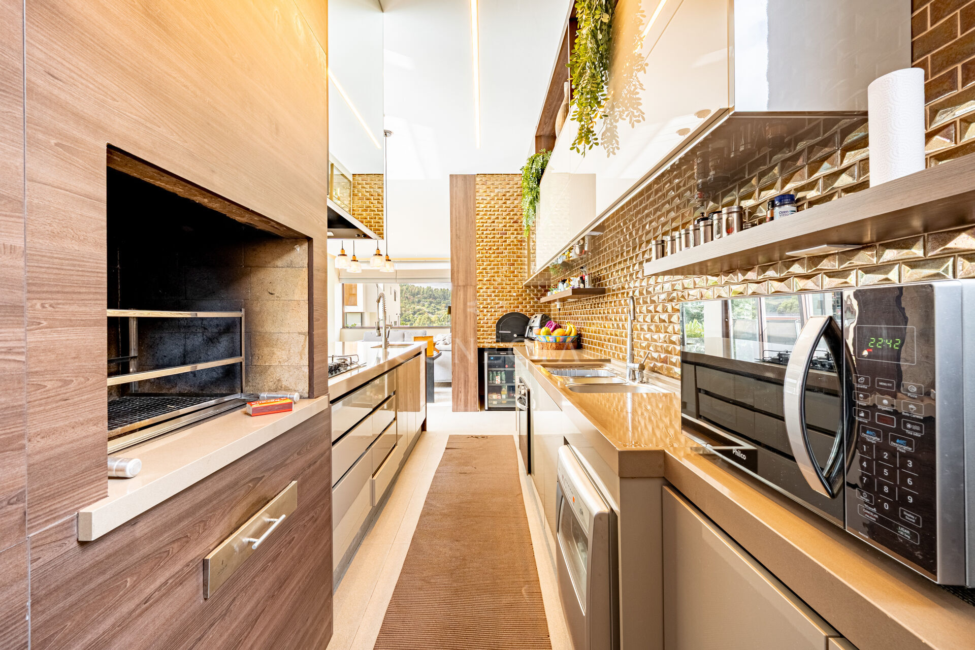 Casa à venda com 4 quartos, 440m² - Foto 11