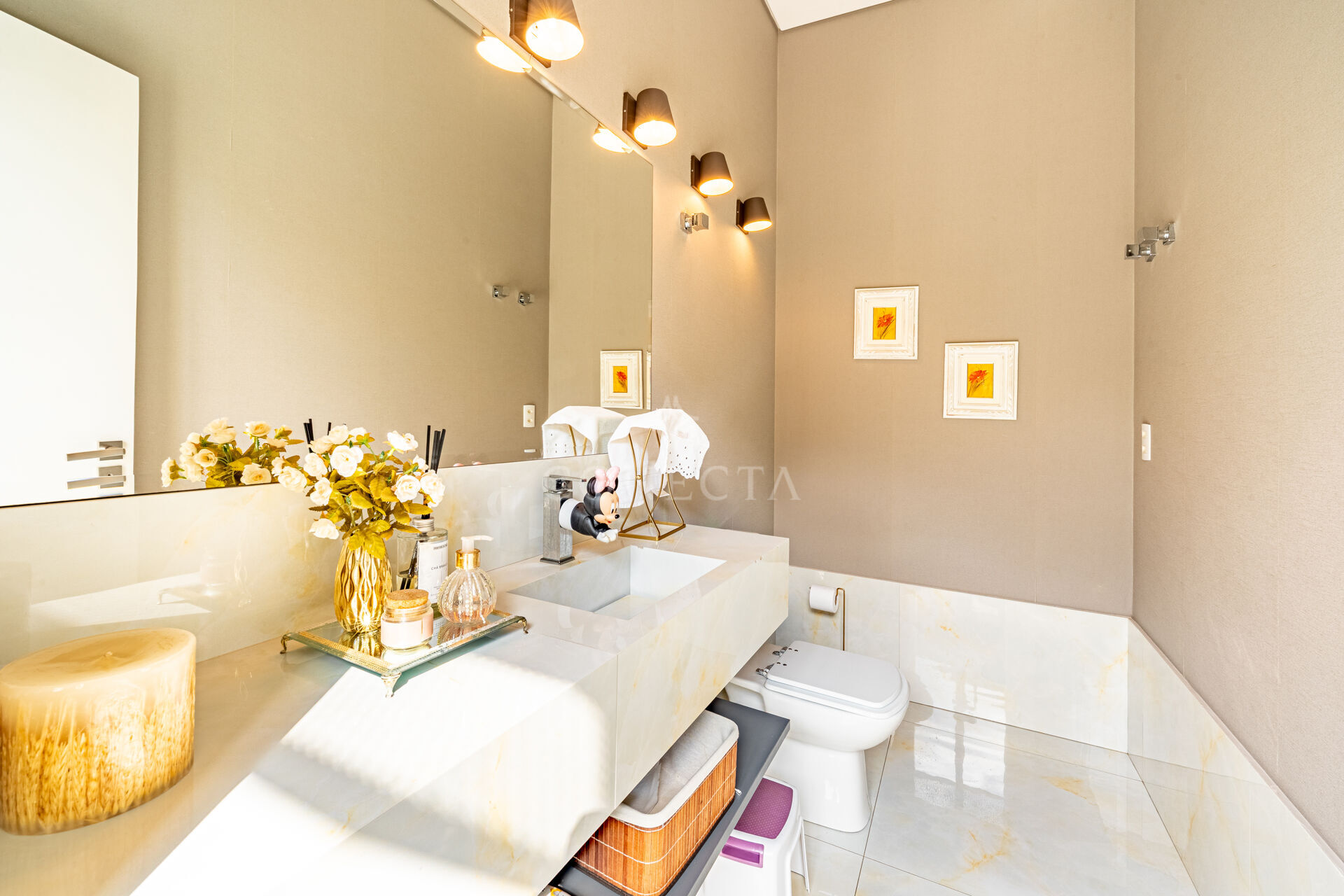 Casa à venda com 4 quartos, 440m² - Foto 13