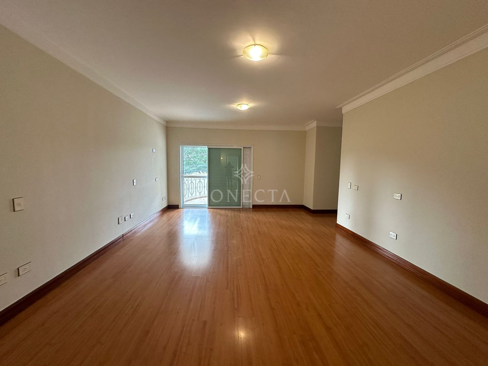 Casa para alugar com 4 quartos, 660m² - Foto 17