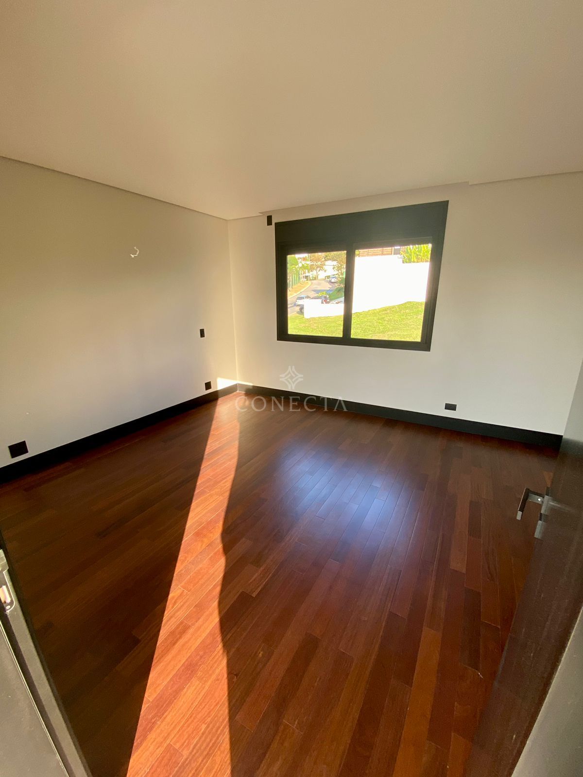 Casa à venda com 4 quartos, 566m² - Foto 11