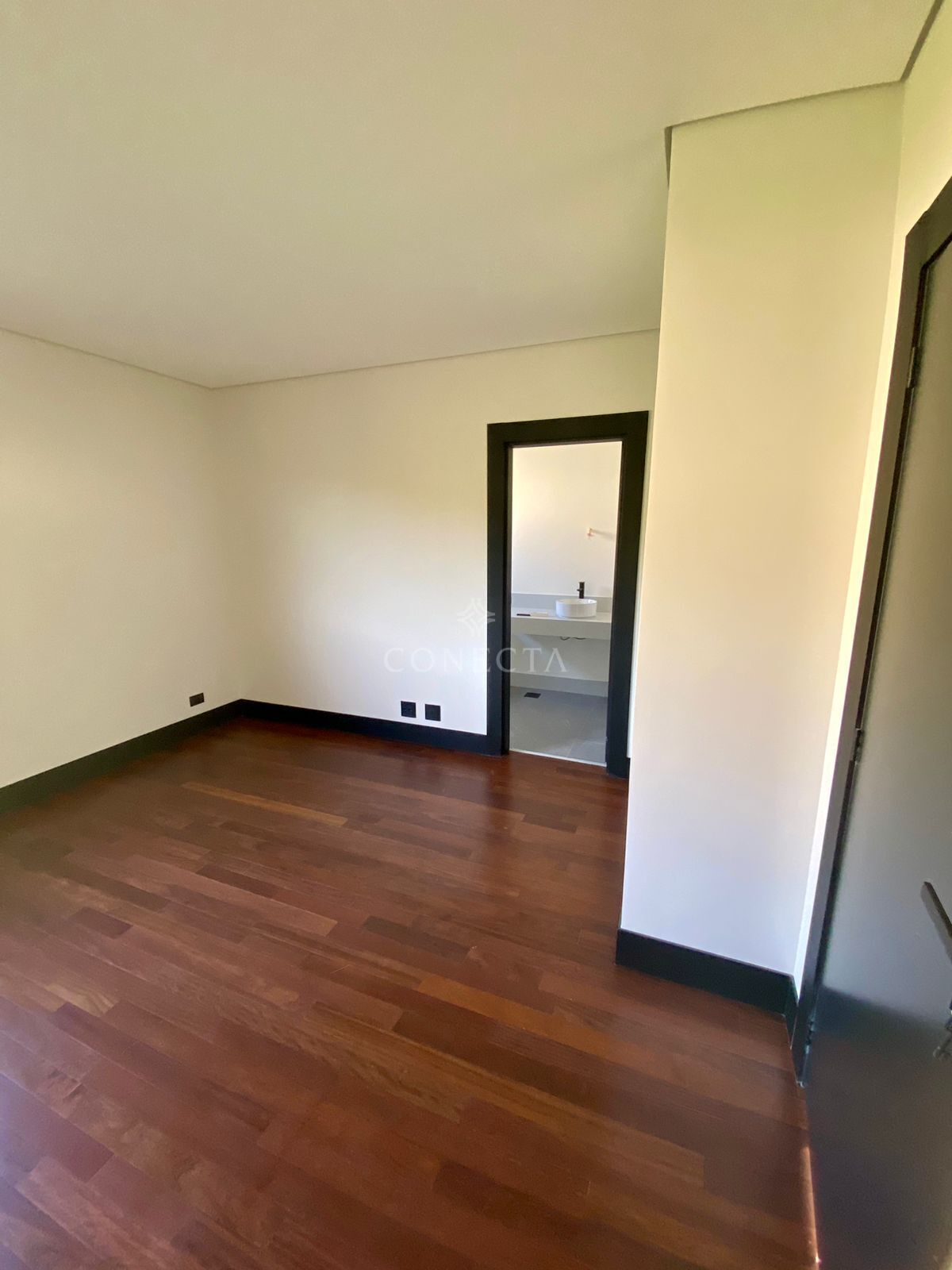 Casa à venda com 4 quartos, 566m² - Foto 14