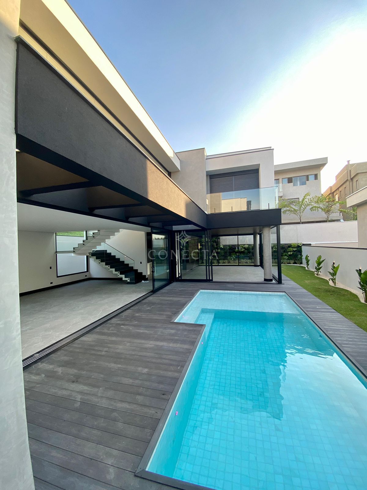 Casa à venda com 4 quartos, 566m² - Foto 28