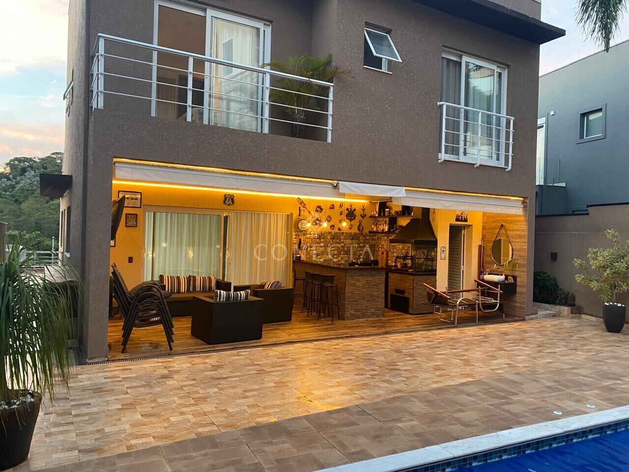 Casa, 3 quartos, 250 m² - Foto 2
