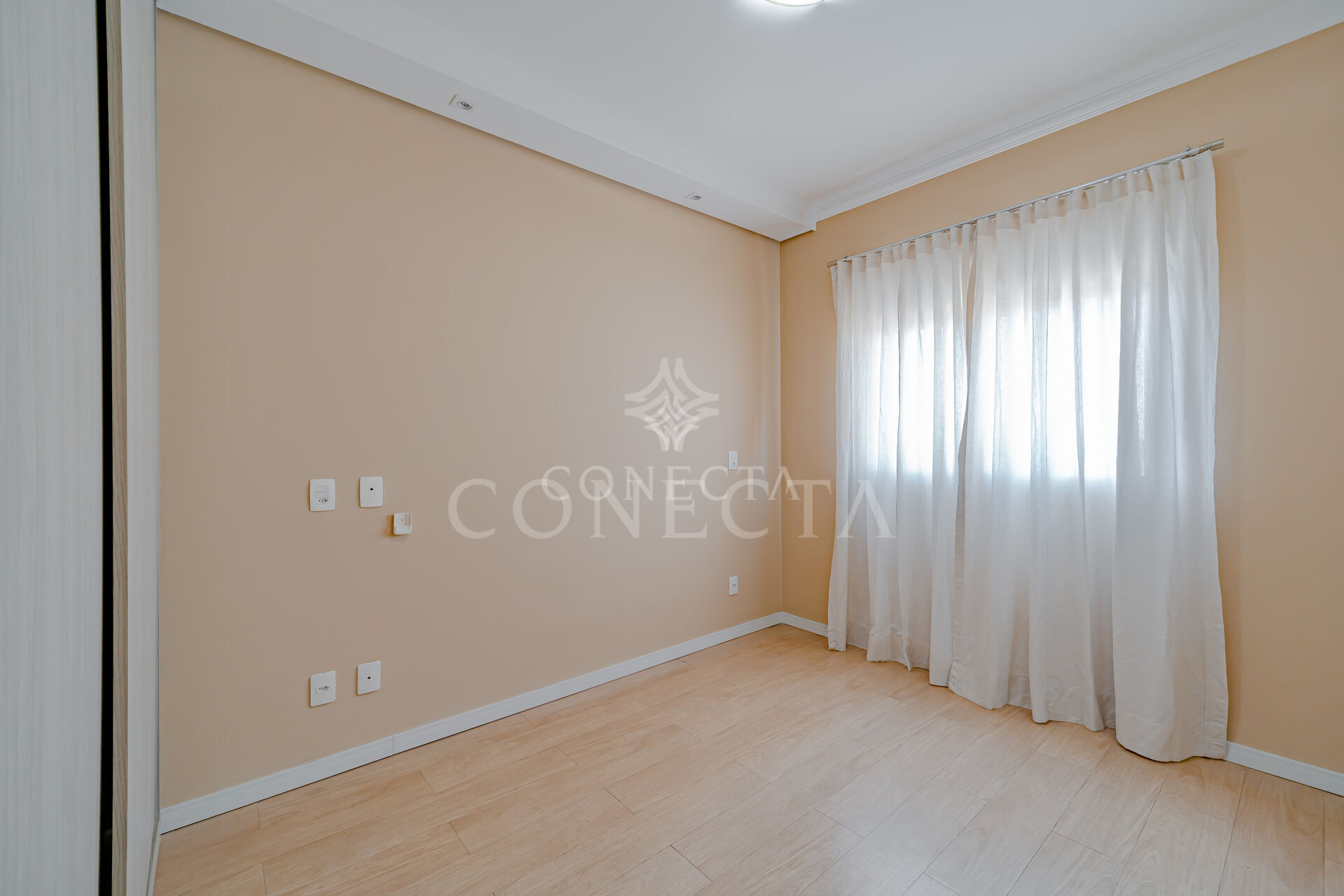 Apartamento para alugar com 4 quartos, 243m² - Foto 12