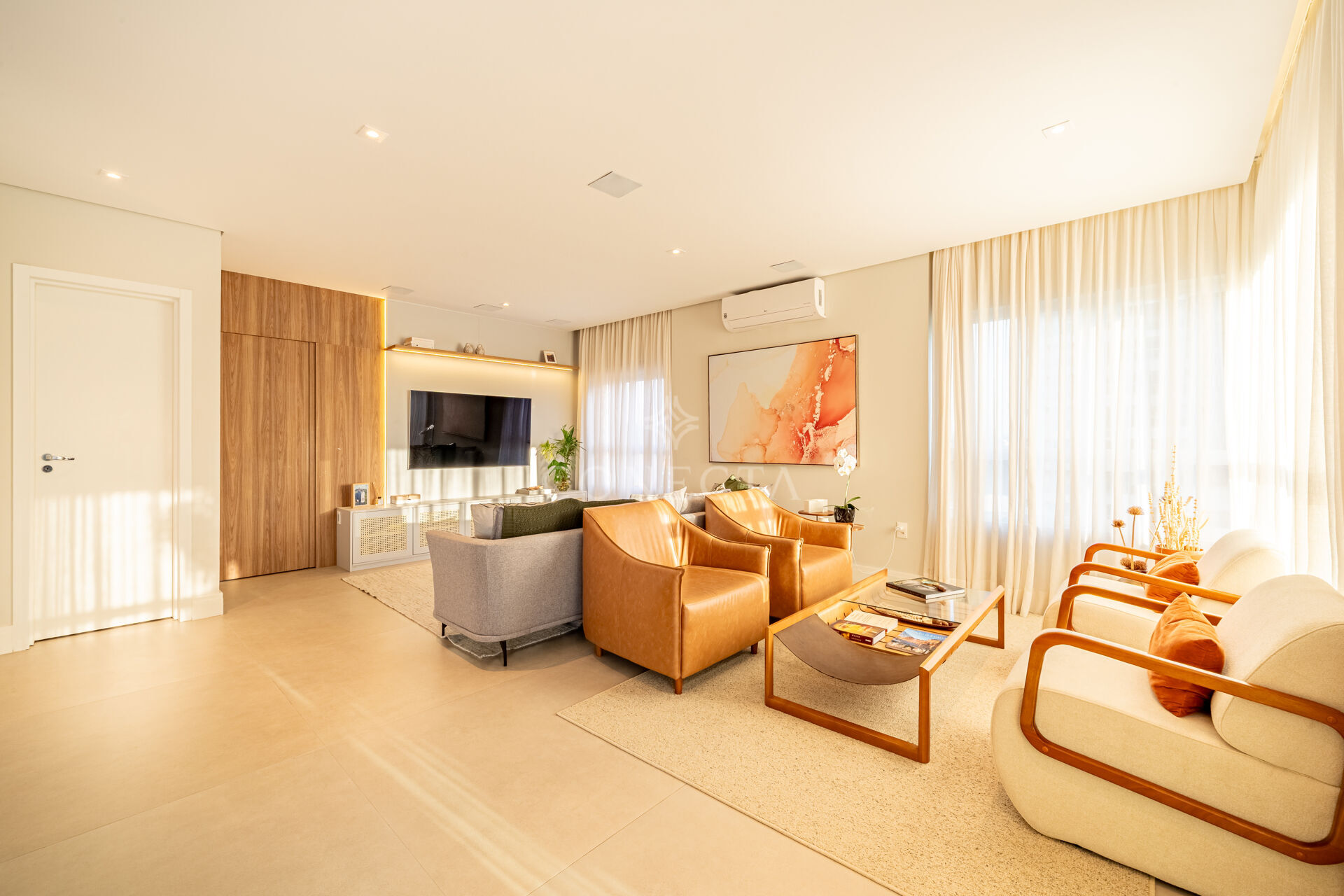 Apartamento, 3 quartos, 202 m² - Foto 2