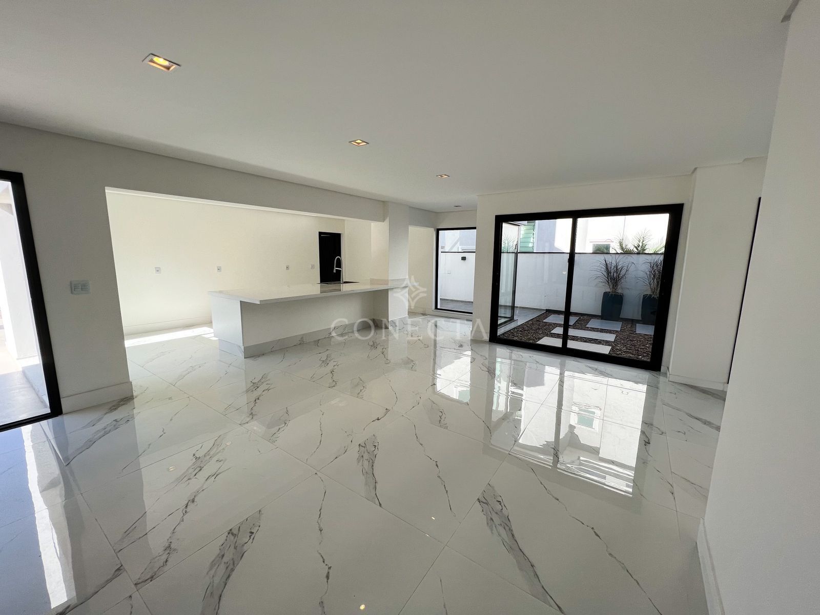 Casa, 4 quartos, 660 m² - Foto 4