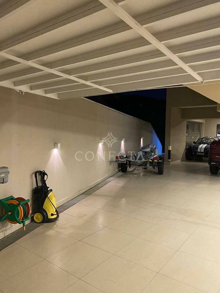 Casa à venda com 5 quartos, 800m² - Foto 8