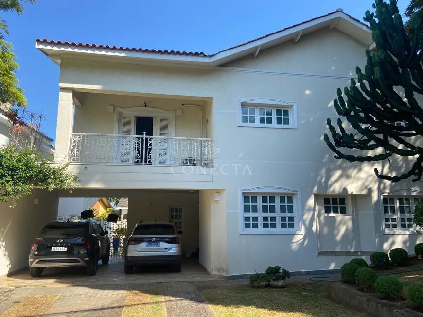 Casa à venda com 4 quartos, 356m² - Foto 1