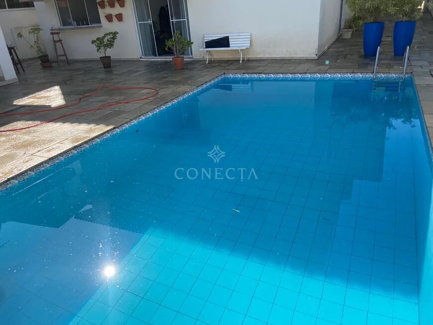 Casa à venda com 4 quartos, 356m² - Foto 3