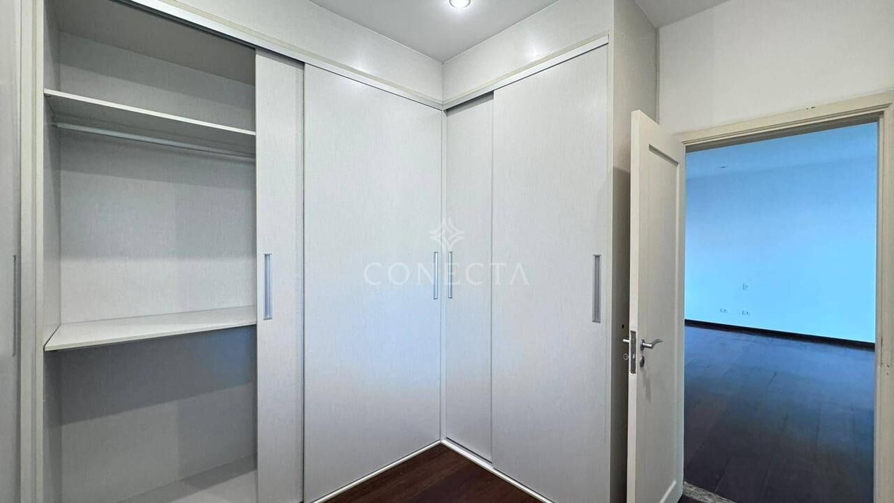 Casa para alugar com 4 quartos, 515m² - Foto 26