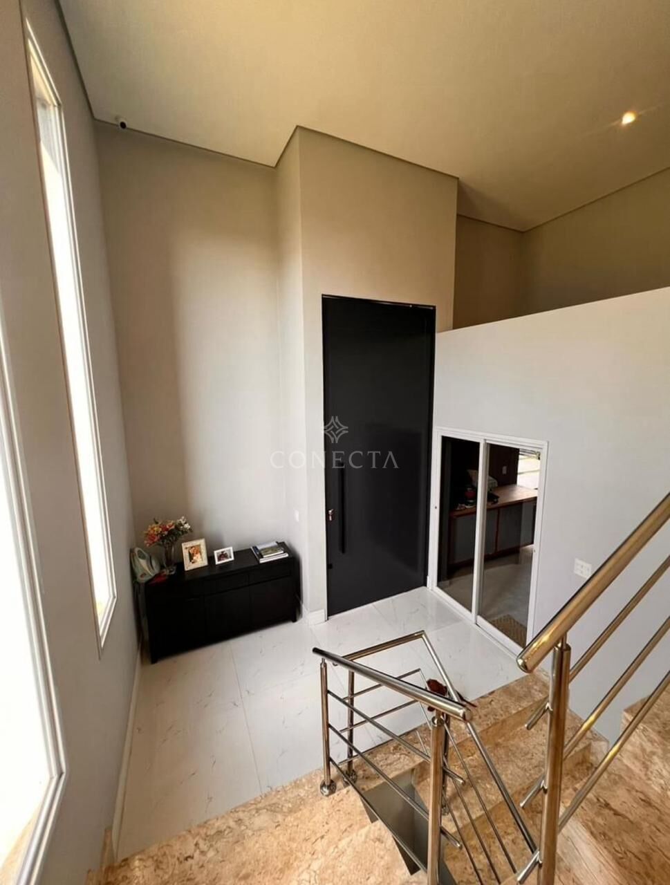 Casa à venda com 4 quartos, 315m² - Foto 9