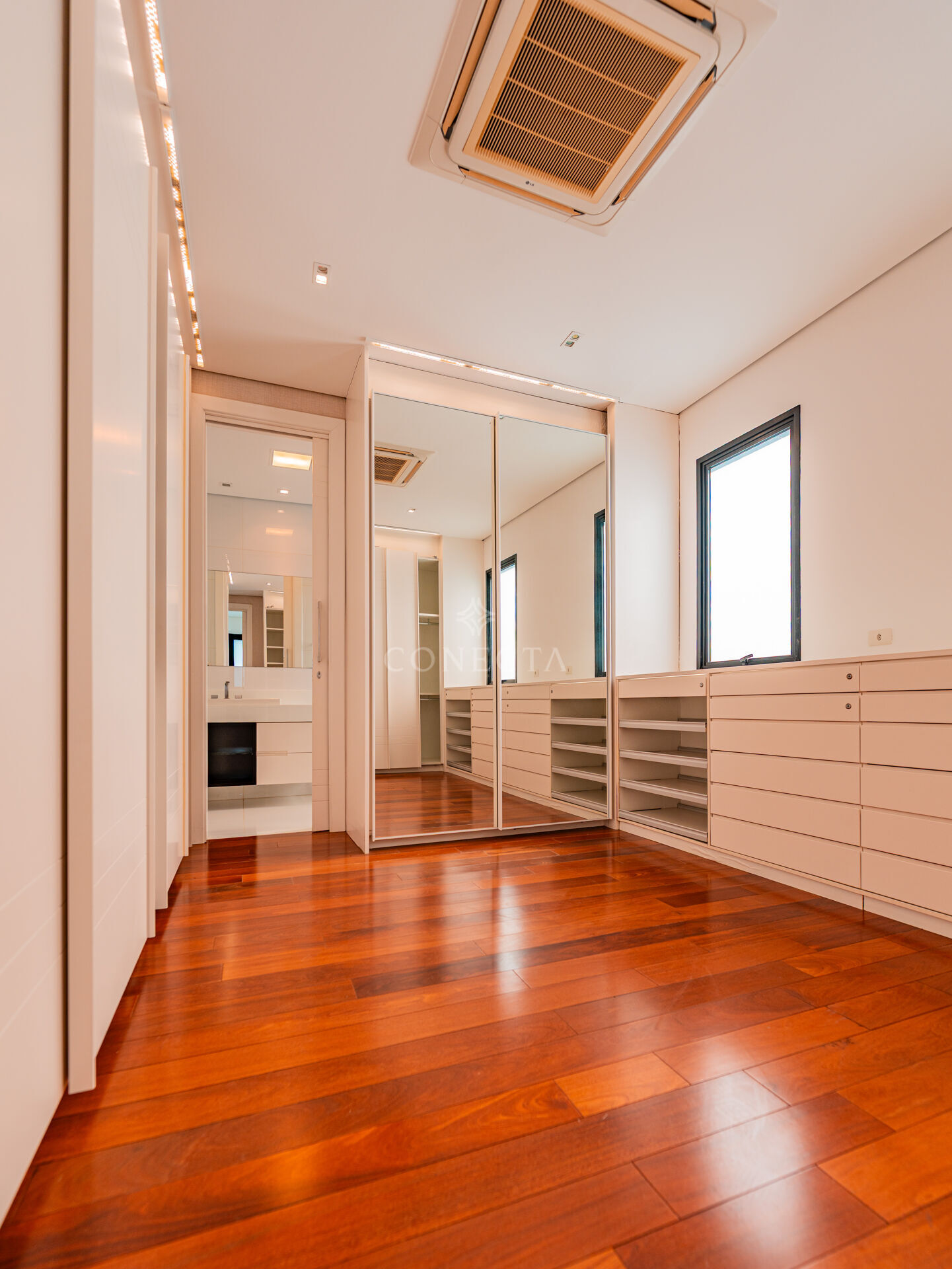 Casa, 4 quartos, 1177 m² - Foto 17