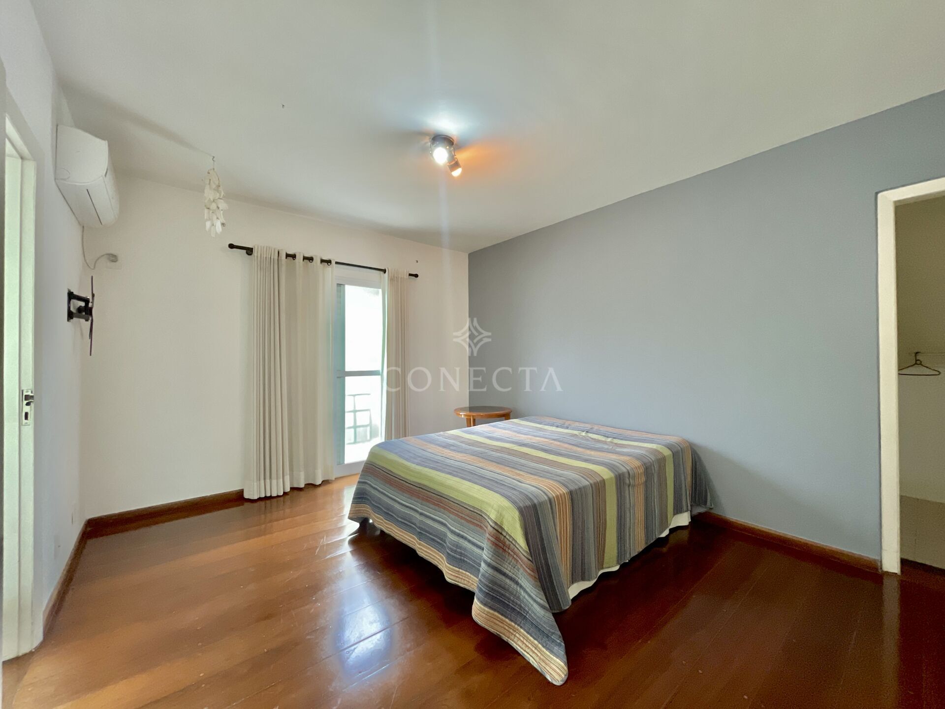 Casa, 4 quartos, 350 m² - Foto 31